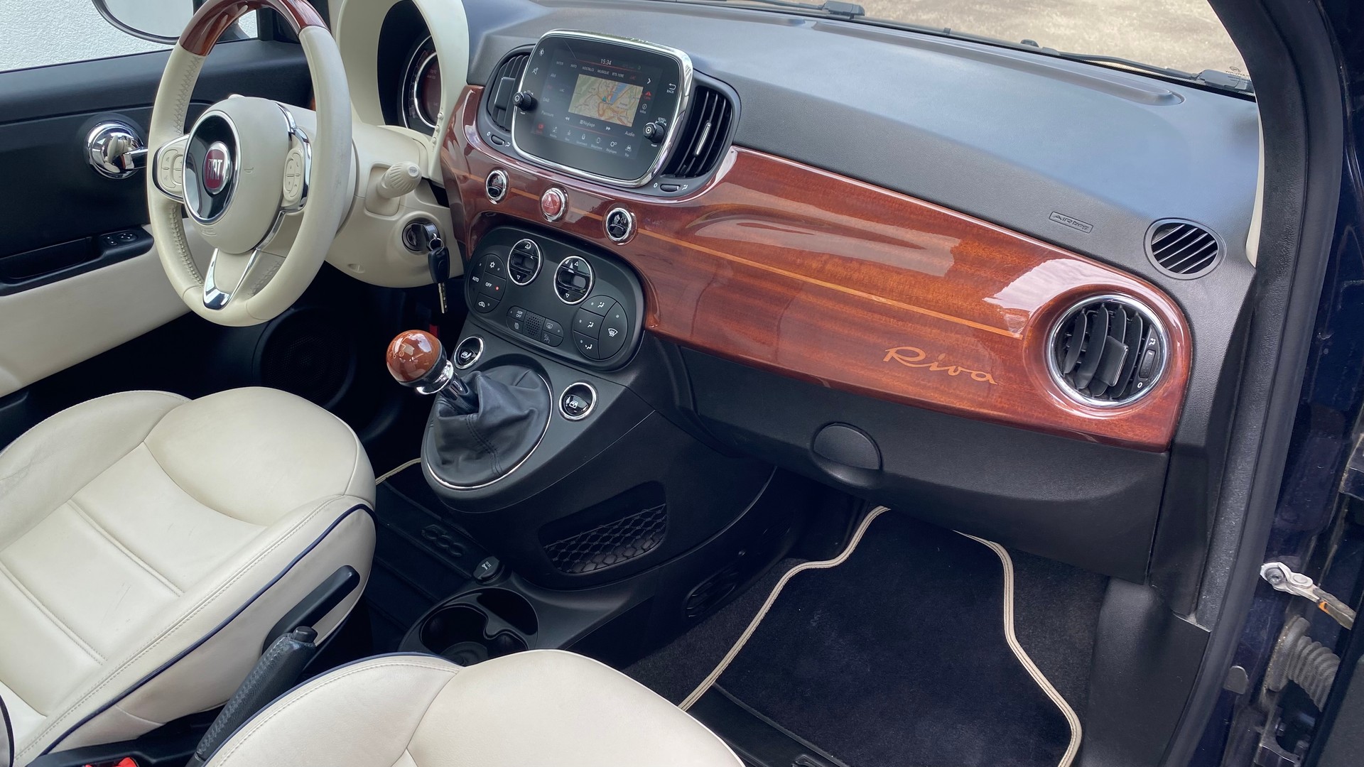 FIAT 0.9 T TwinAir 105 Riva-image-4