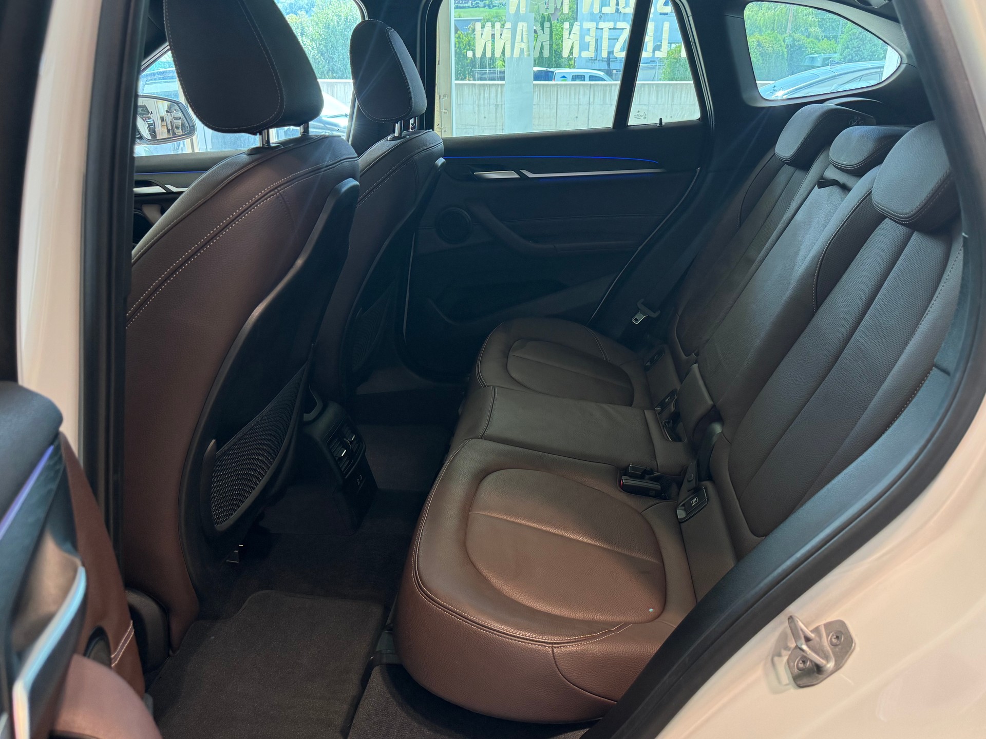 BMW X1 xDrive 20d M Sport Steptronic-image-9