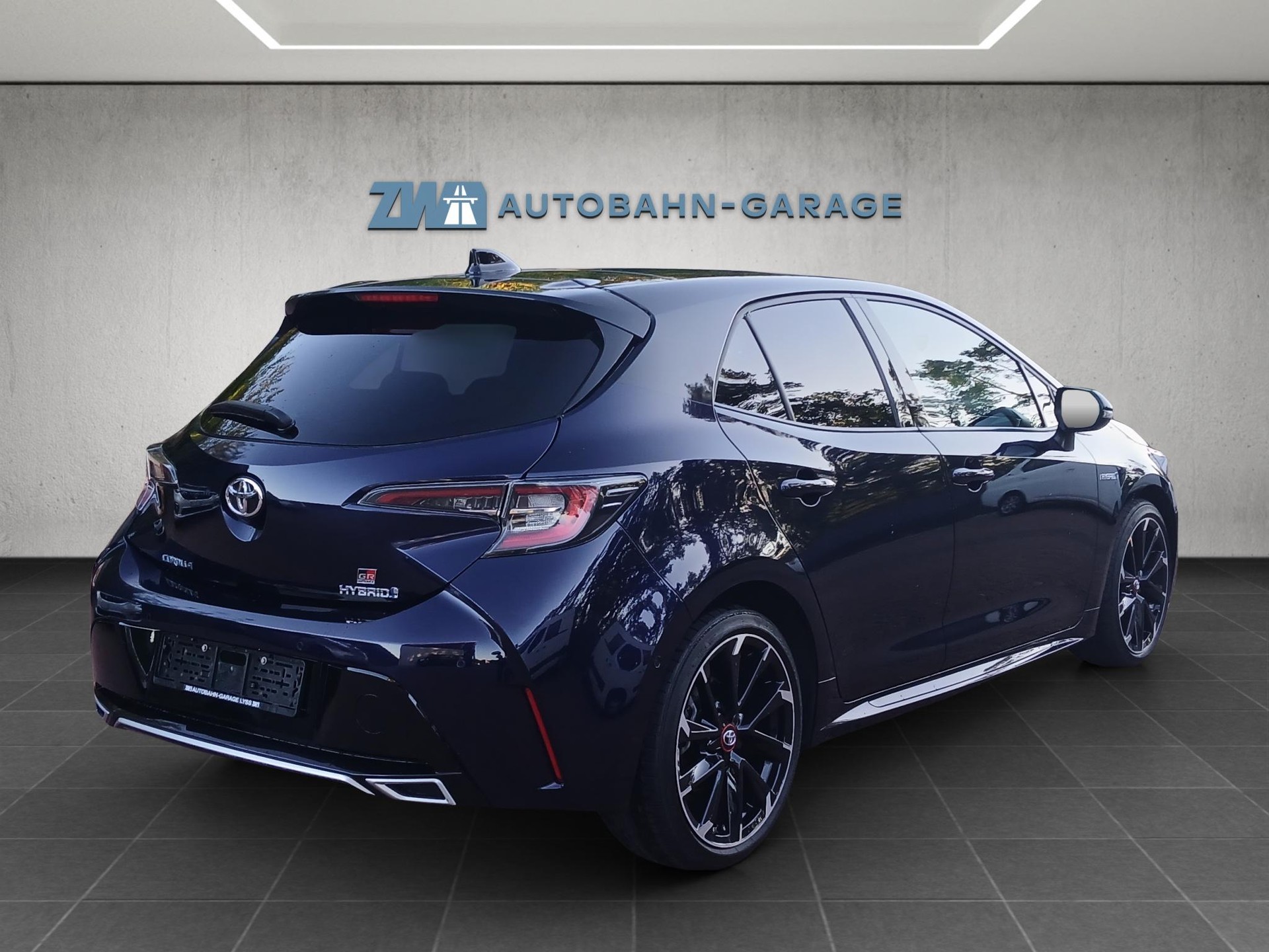 TOYOTA Corolla 2.0 HSD GR-S-image-4
