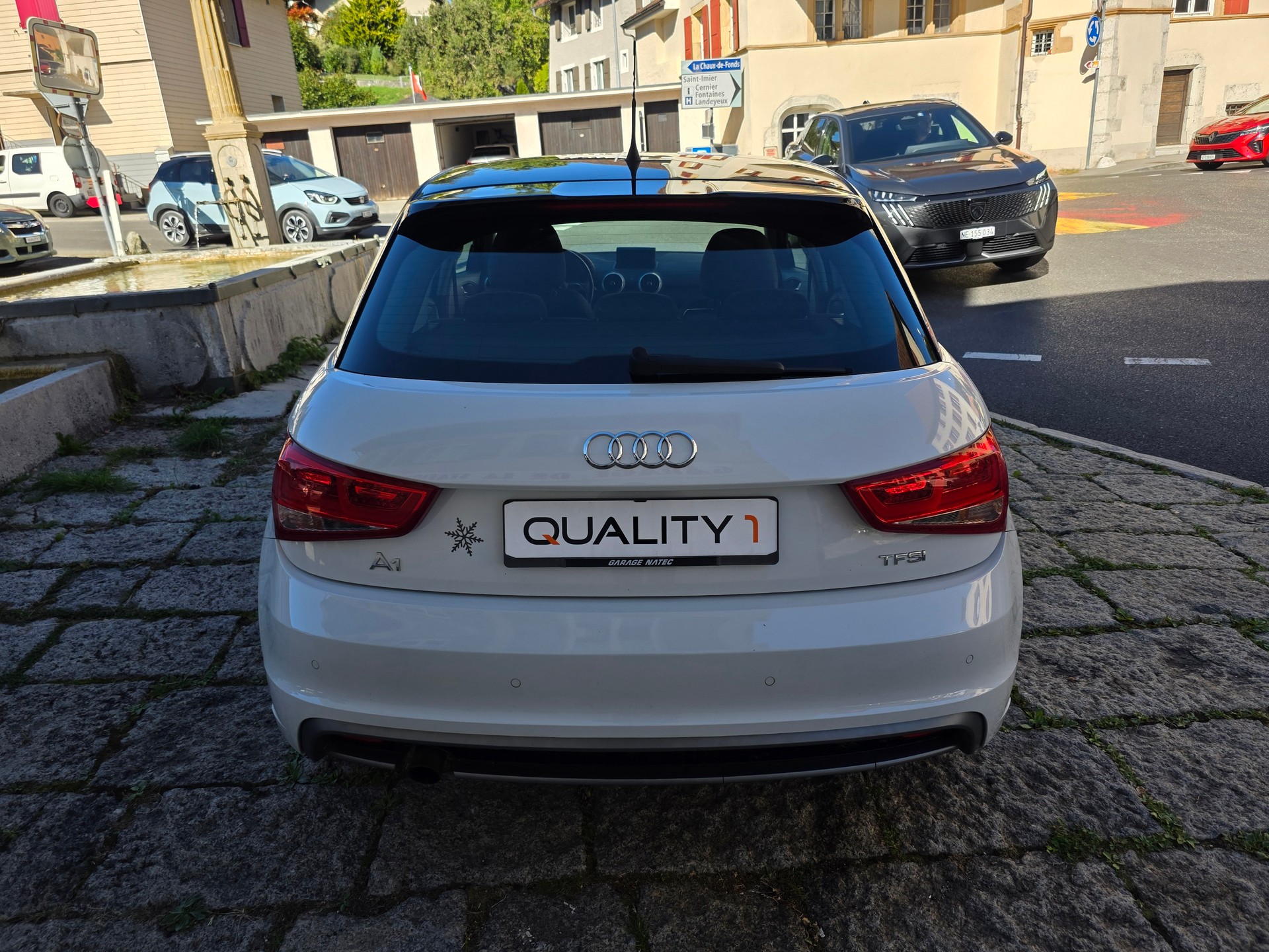 AUDI A1 Sportback 1.2 TFSI Ambition-image-4