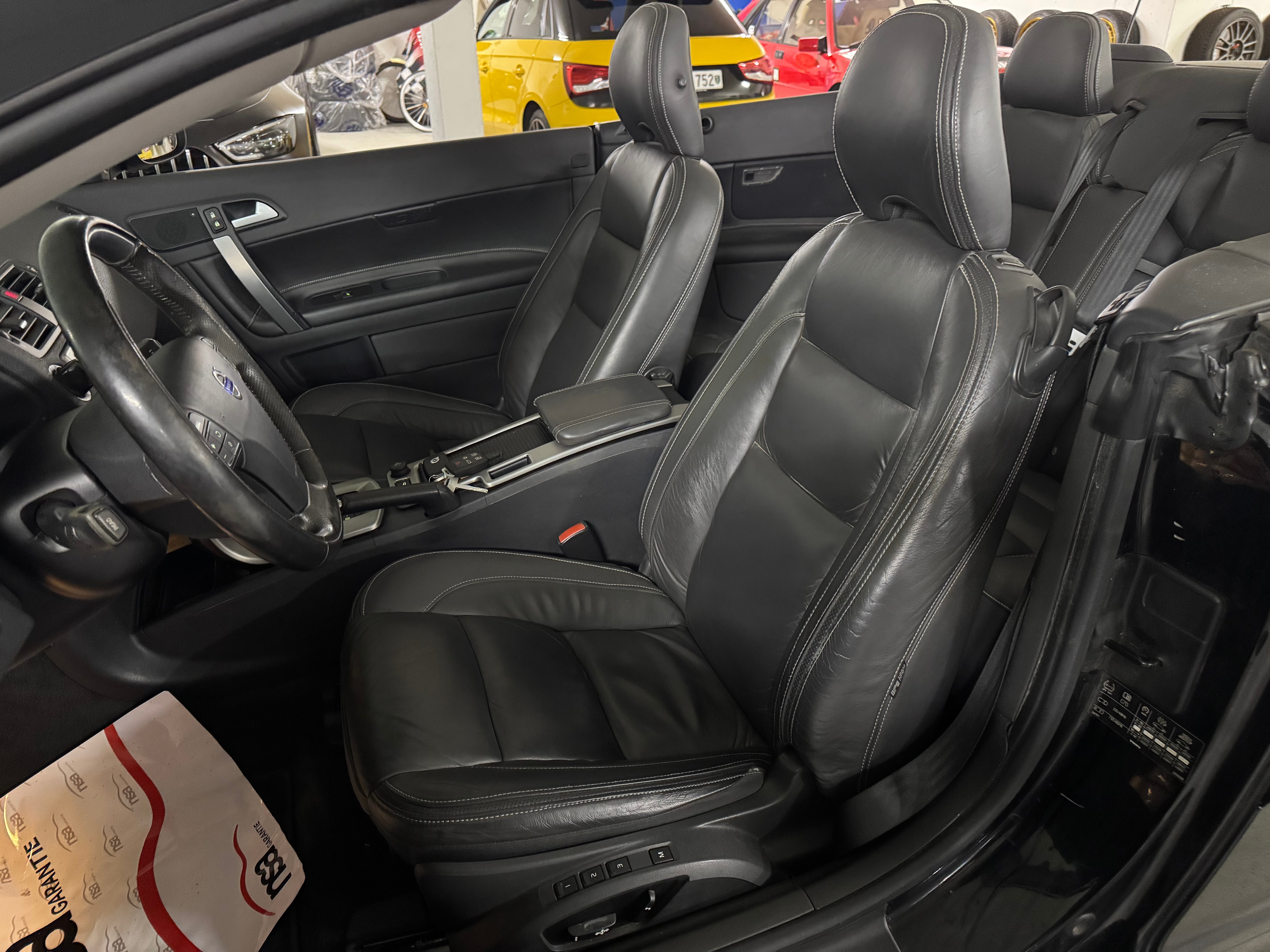 VOLVO C70 2.0D Summum Powershift 1-Hand — slika 11