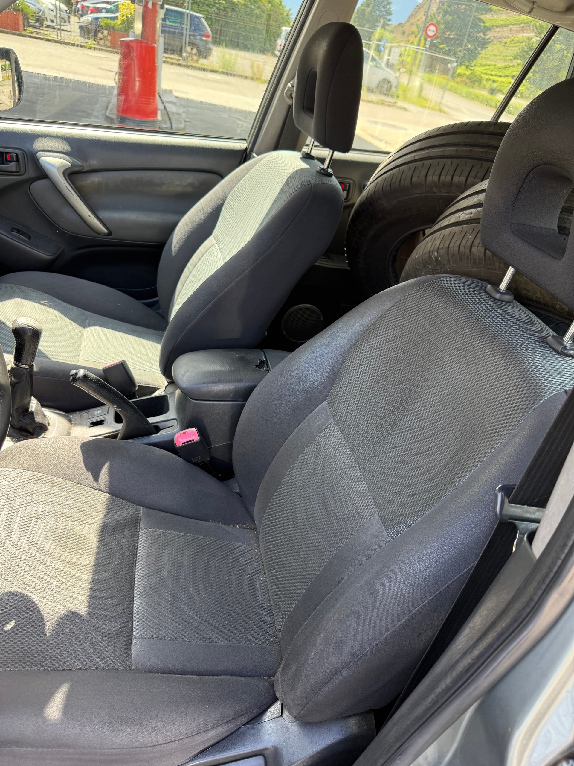 TOYOTA RAV-4 2.0 16V Linea Luna-image-9