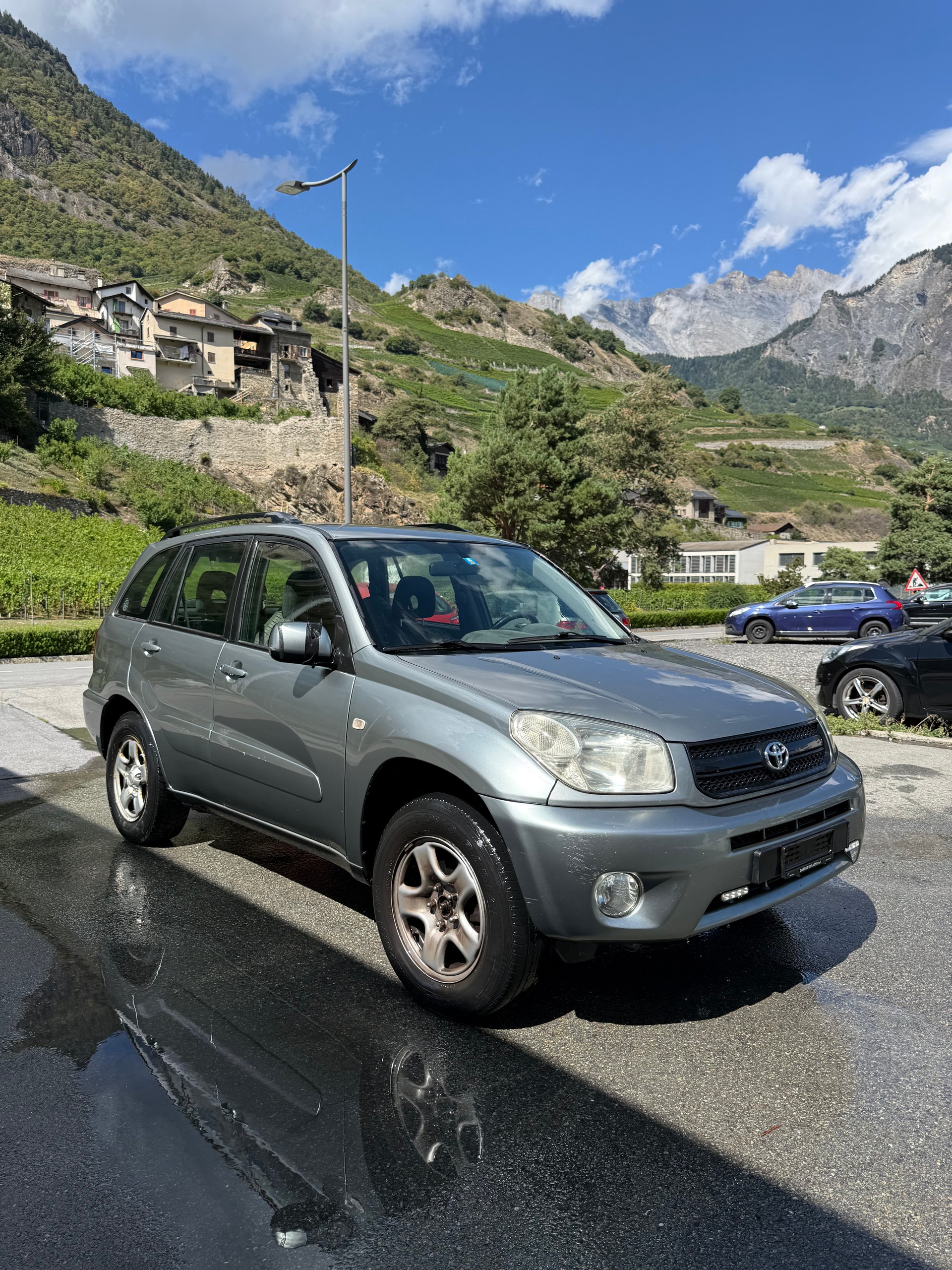 TOYOTA RAV-4 2.0 16V Linea Luna-image-1