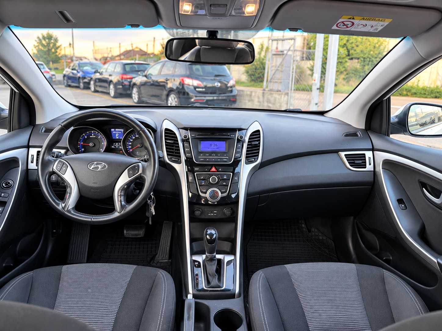 HYUNDAI i30 Wagon 1.6 CRDi GO Automatic DCT-image-6