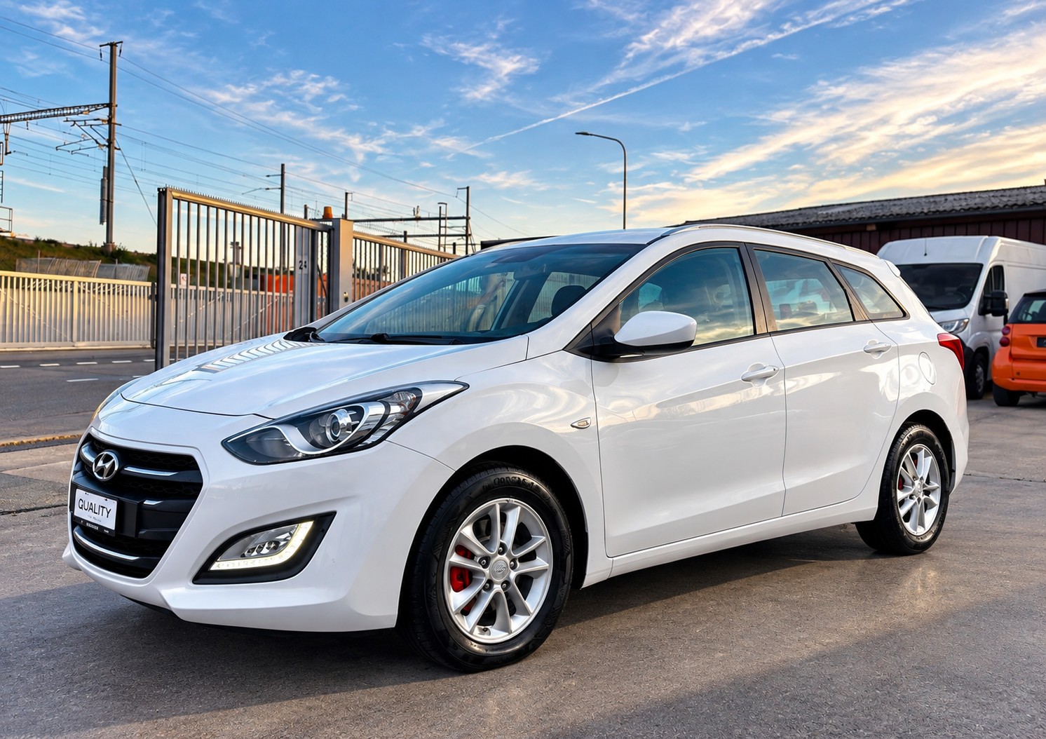 HYUNDAI i30 Wagon 1.6 CRDi GO Automatic DCT-image-0