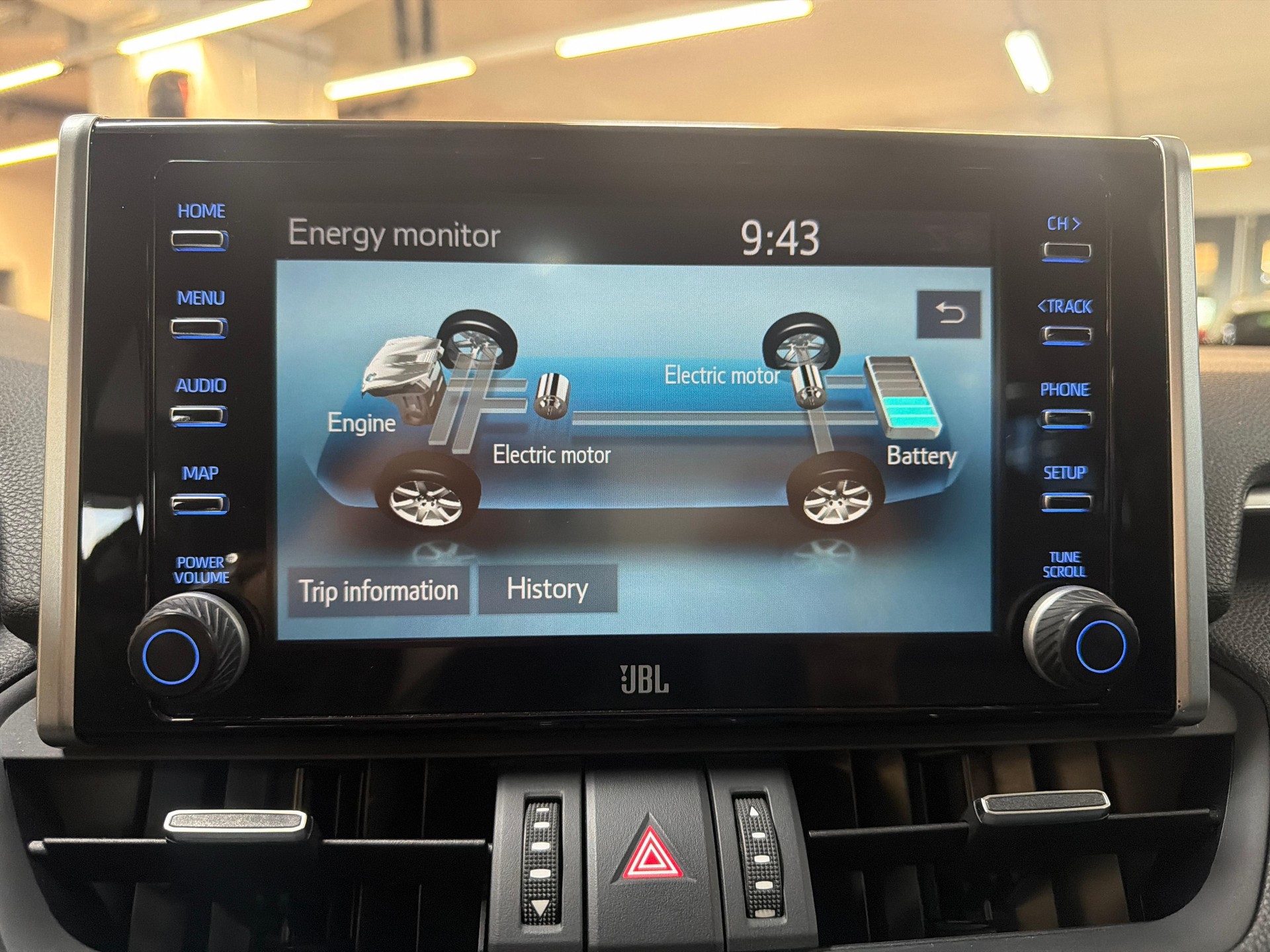 TOYOTA RAV4 2.5 HEV Black Edition-image-18