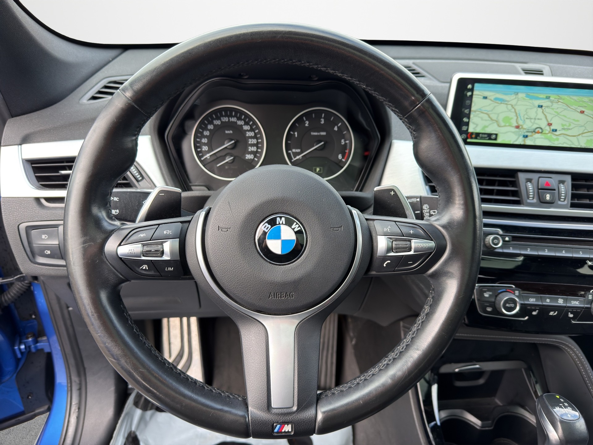 BMW X1 sDrive 18d M Sport Steptronic-image-17