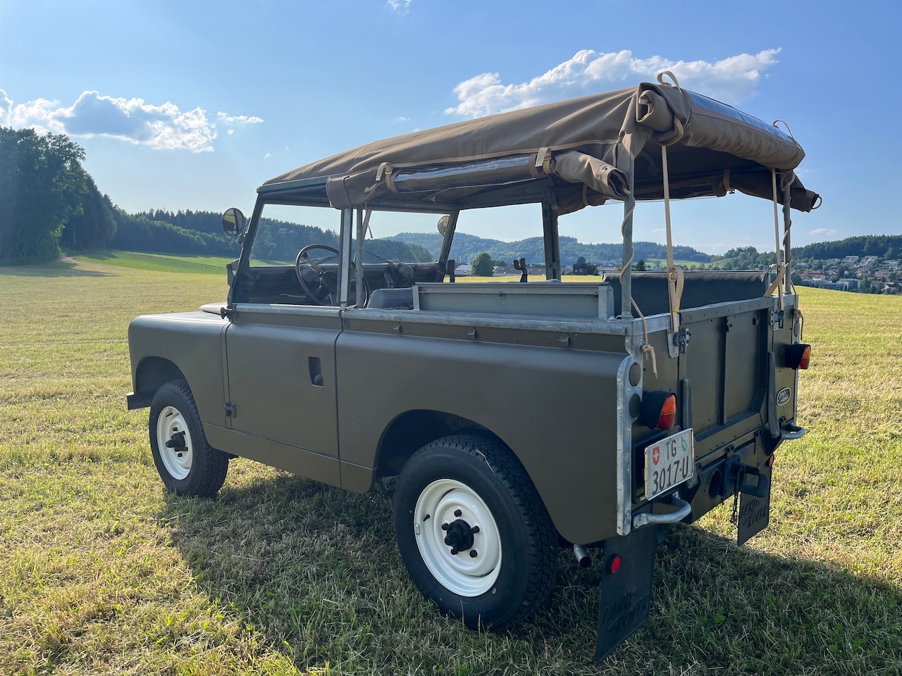 LAND ROVER 88 Serie 2a-image-15