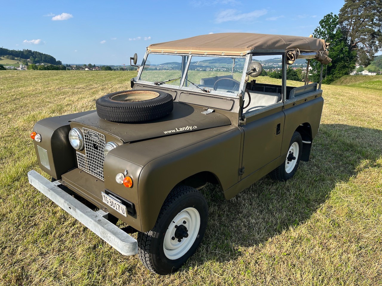 LAND ROVER 88 Serie 2a-image-9