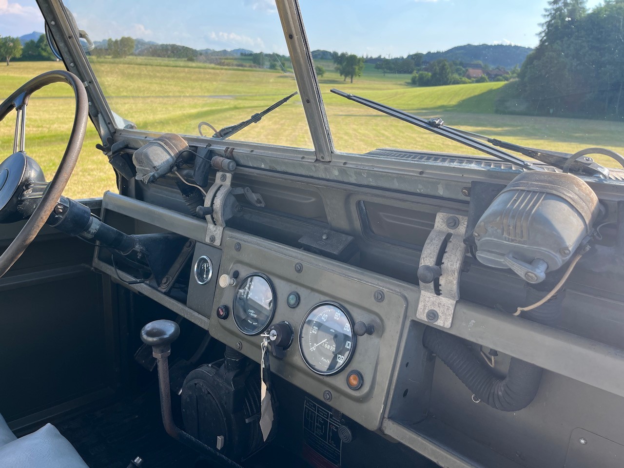 LAND ROVER 88 Serie 2a-image-5