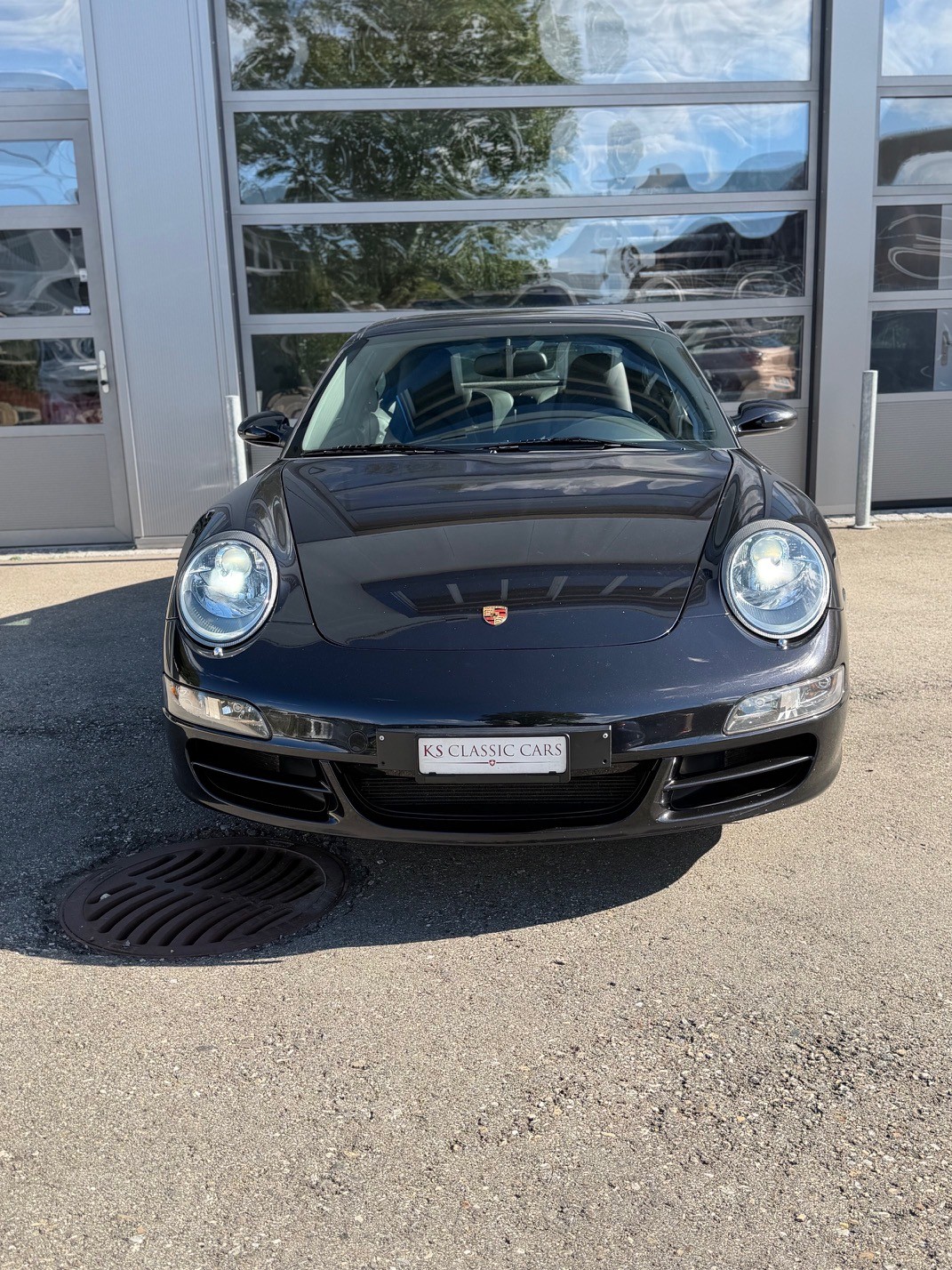 PORSCHE Carrera-image-2