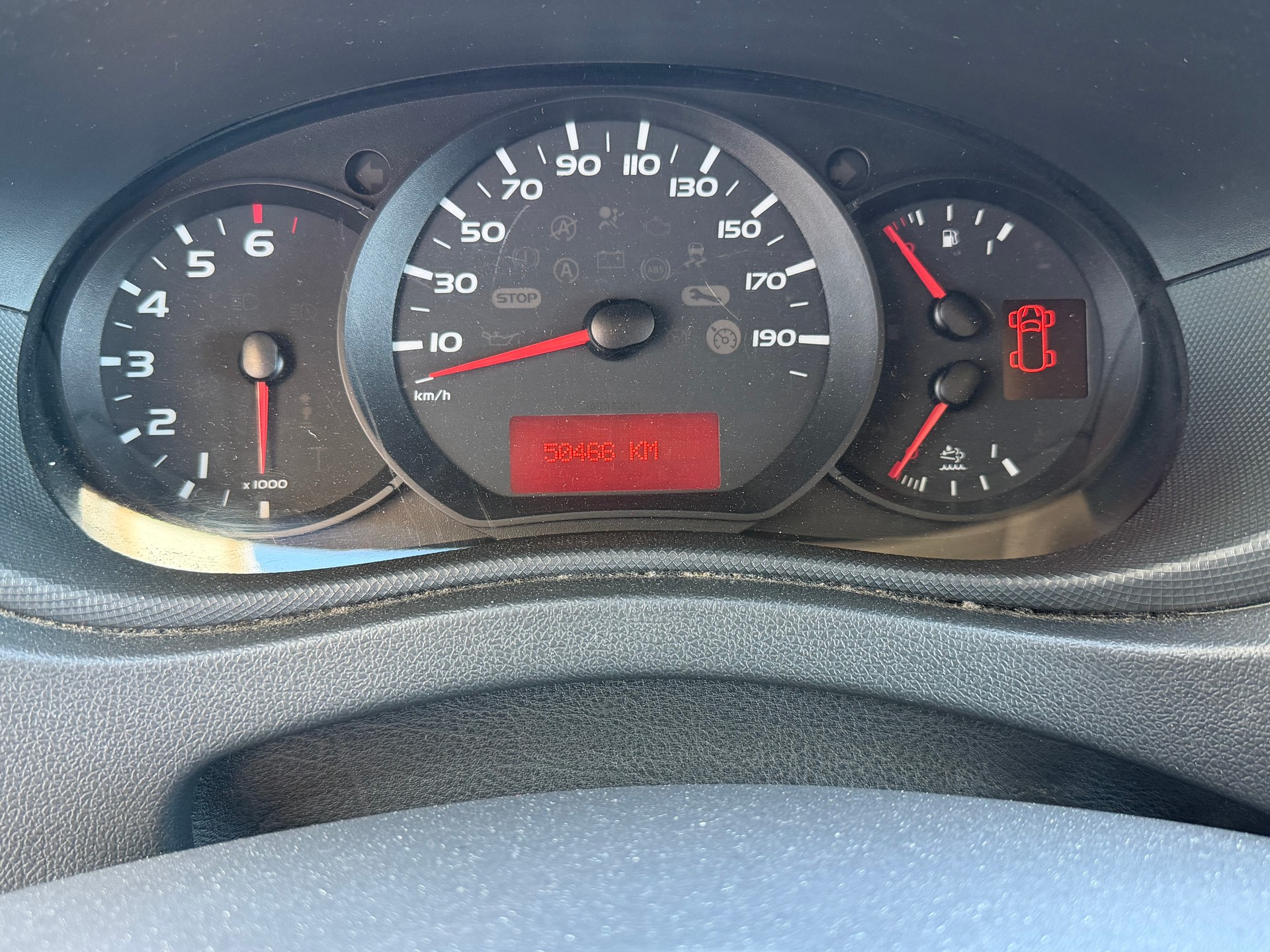 RENAULT Master T35 2.3dCi 130 L3H3-image-11