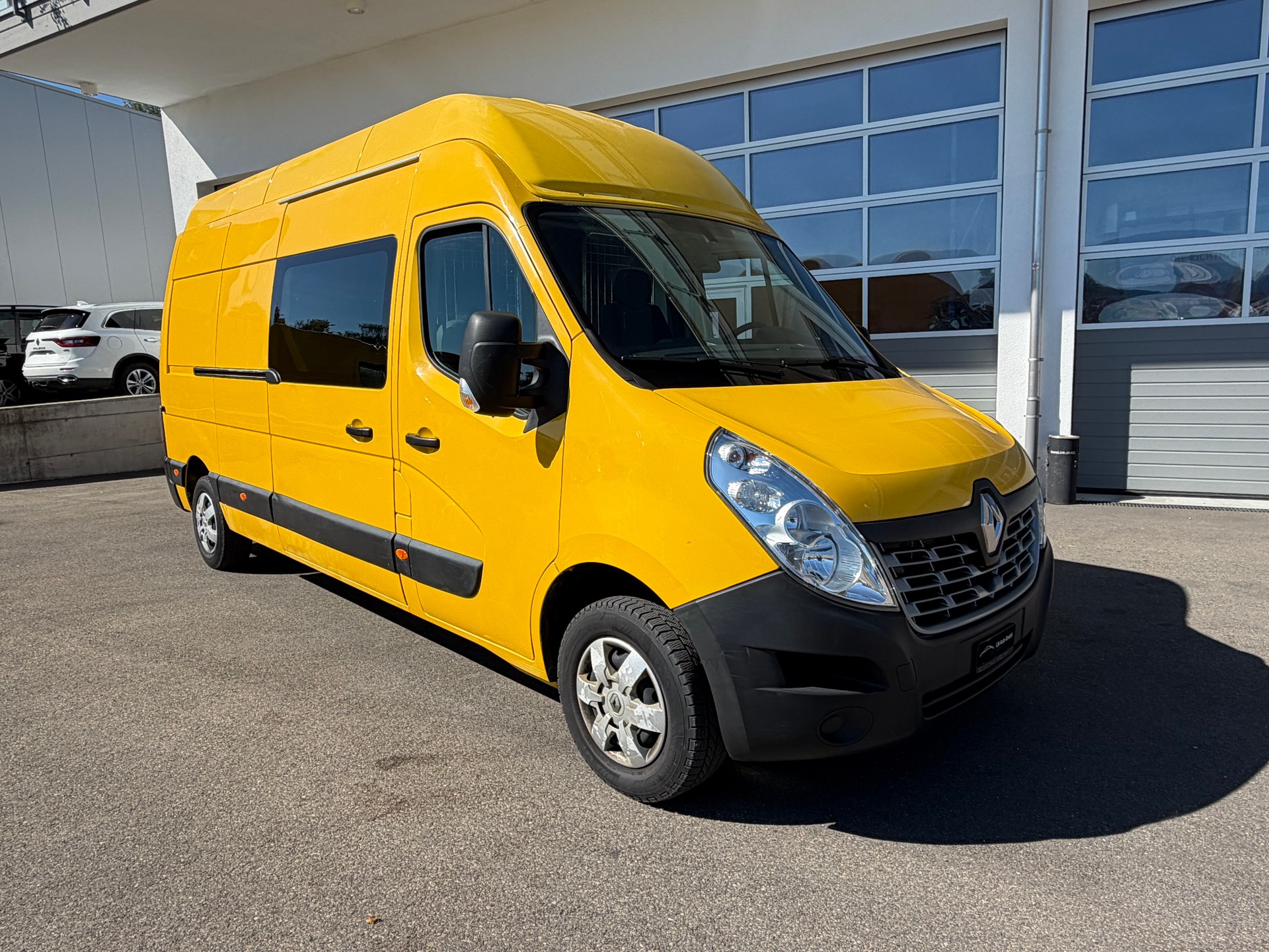 RENAULT Master T35 2.3dCi 130 L3H3-image-0