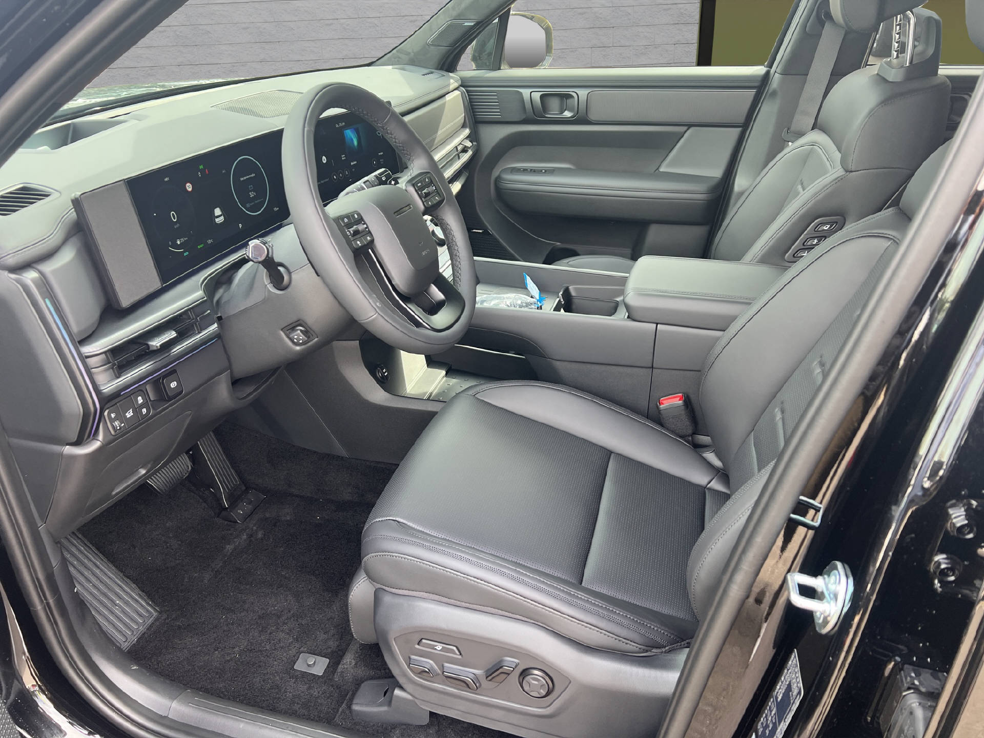 HYUNDAI Santa Fe 1.6 T-GDi PHEV Calligraphy-image-7