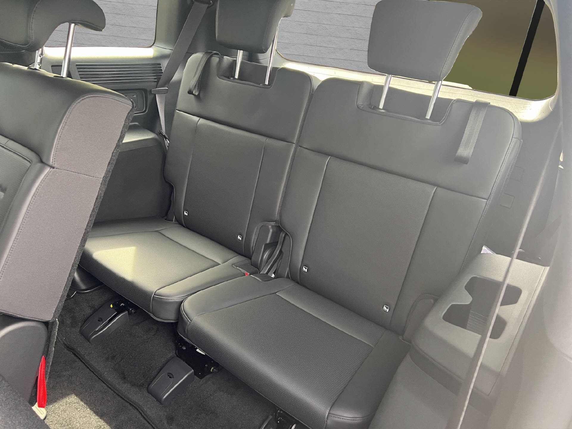 HYUNDAI Santa Fe 1.6 T-GDi PHEV Calligraphy-image-14