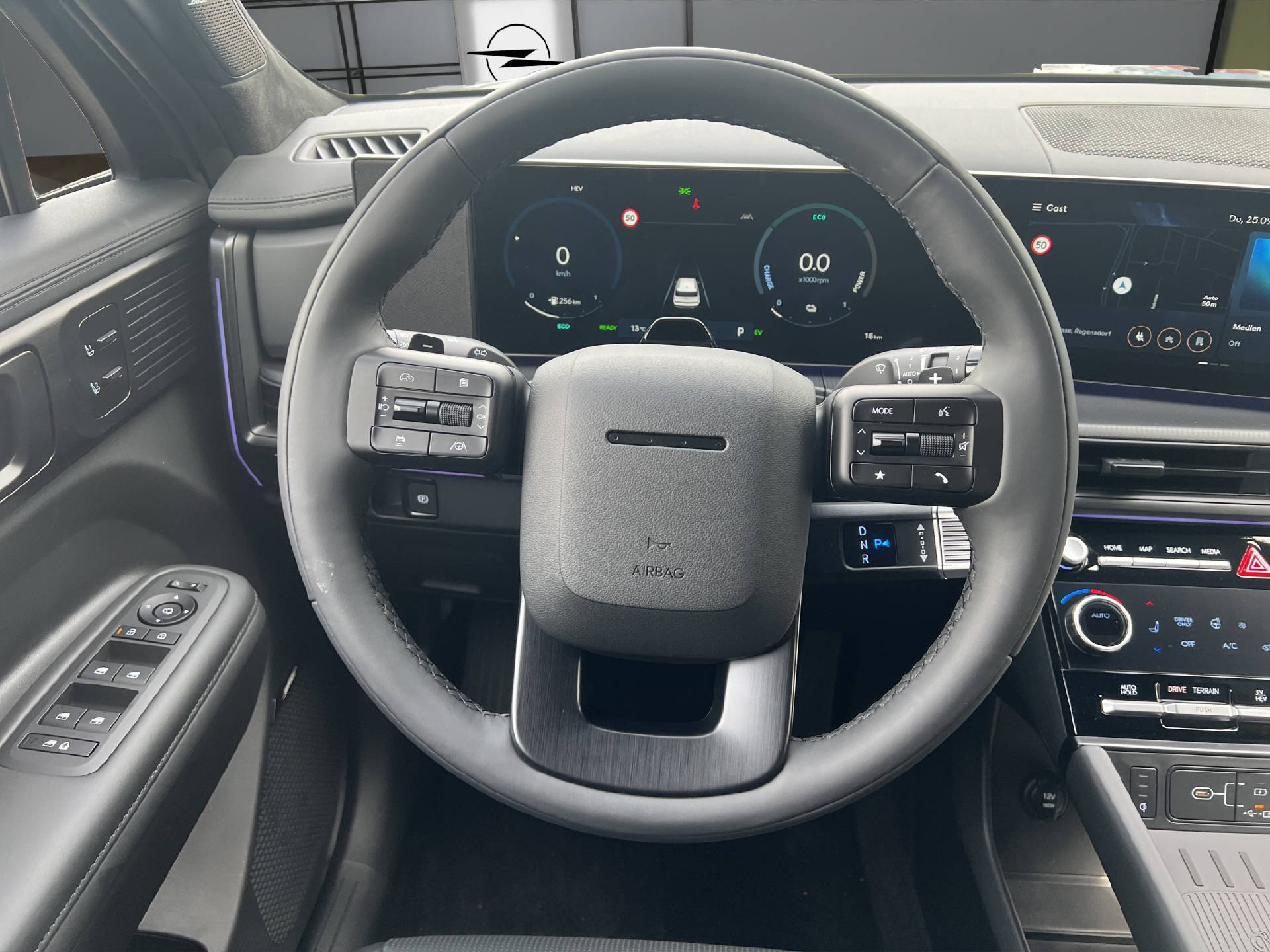 HYUNDAI Santa Fe 1.6 T-GDi PHEV Calligraphy-image-9