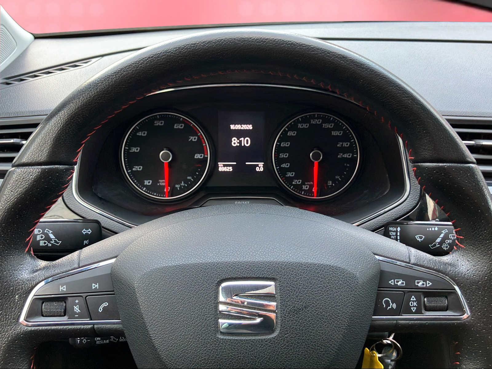 SEAT Ibiza 1.0 TSI 95 FR-image-5