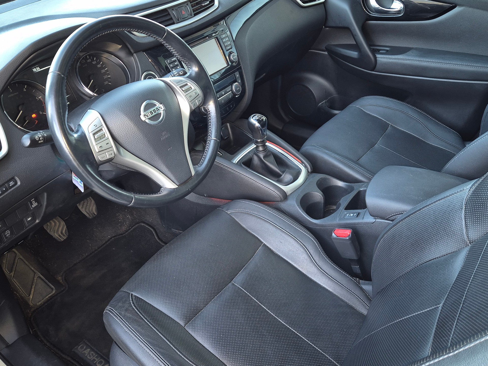 NISSAN Qashqai 1.6 dCi 360° ALL-MODE 4x4-image-11