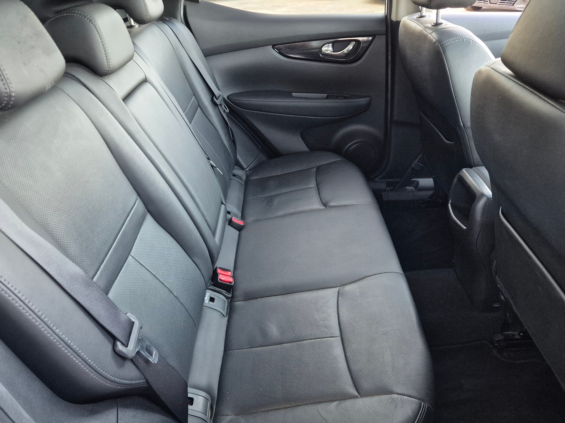 NISSAN Qashqai 1.6 dCi 360° ALL-MODE 4x4-image-15