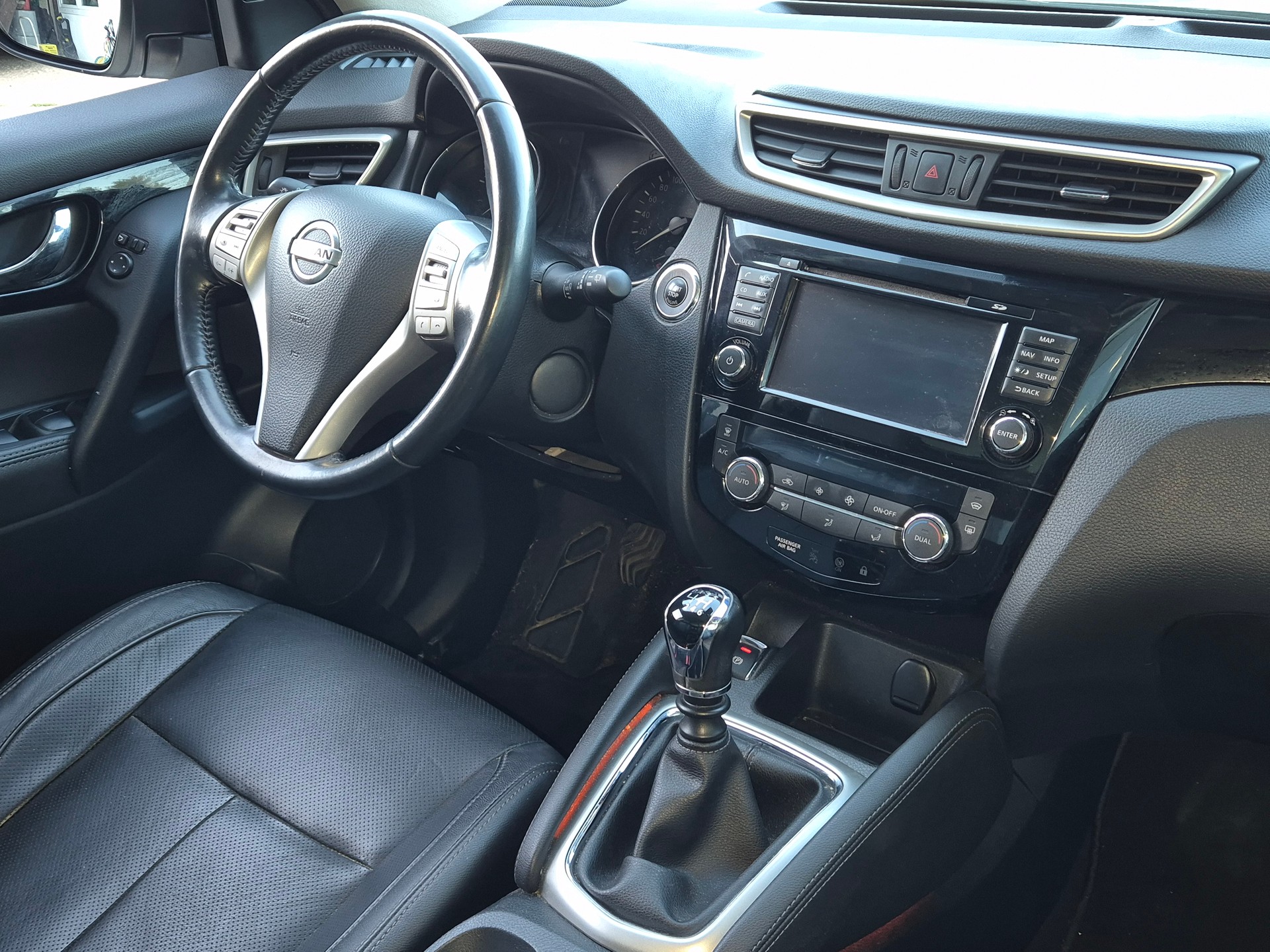 NISSAN Qashqai 1.6 dCi 360° ALL-MODE 4x4-image-10