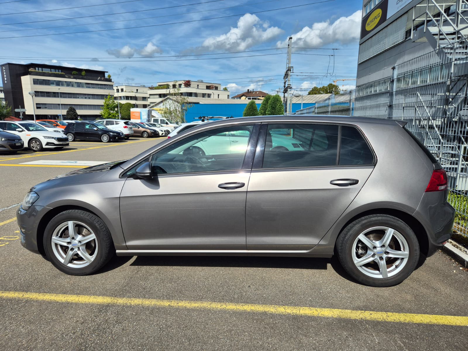 VW Golf VII 1.4 TSI Bluemotion-image-3
