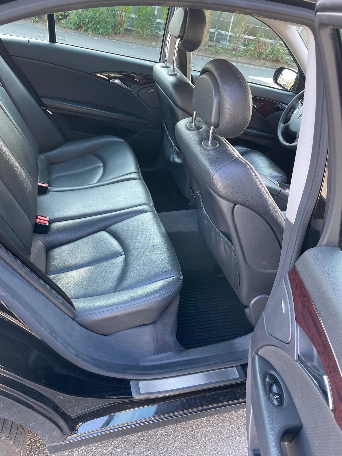 MERCEDES-BENZ E 200 Kompressor Classic-image-5