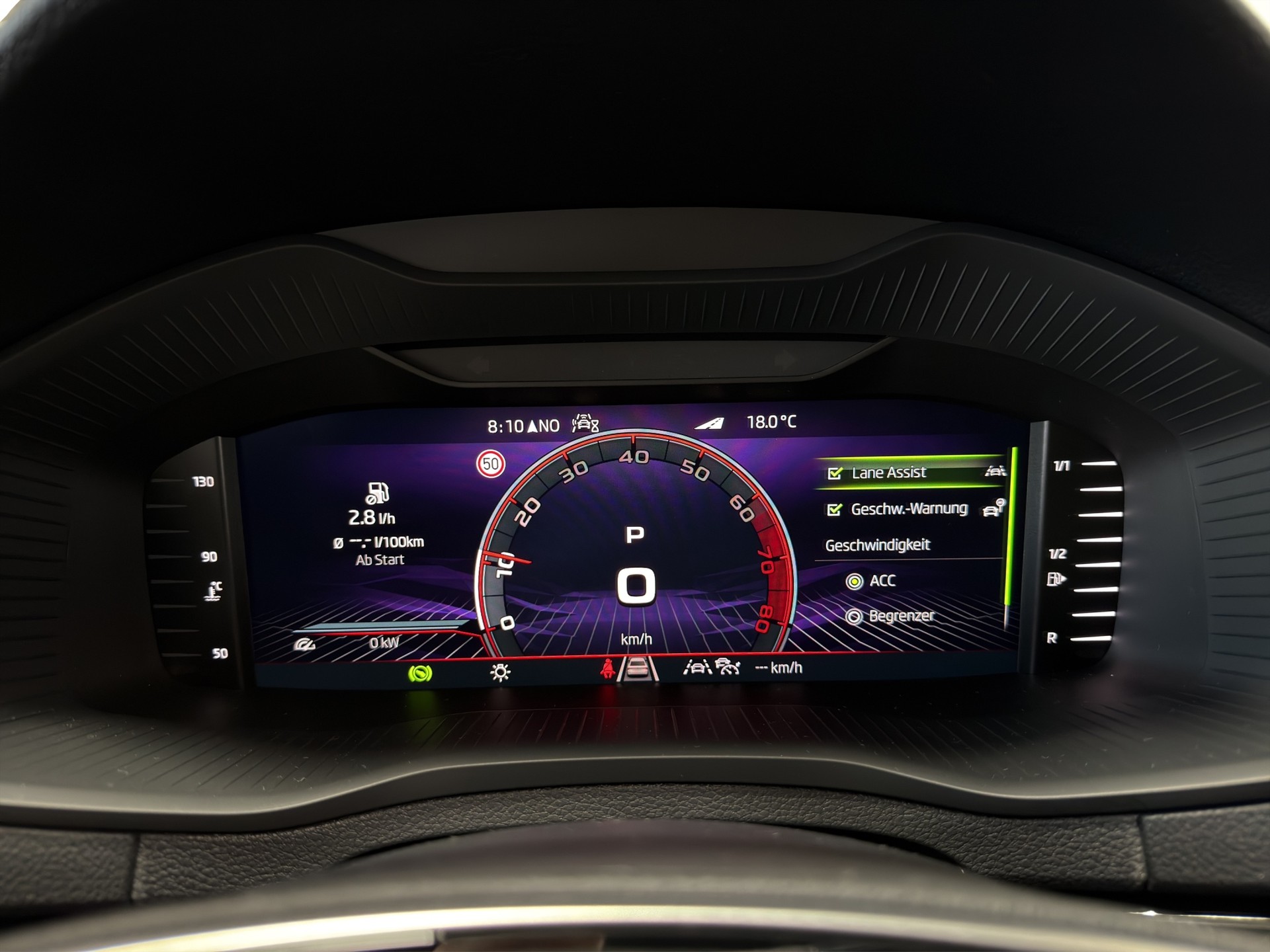 SKODA Karoq 2.0 TSI SportLine 4x4 DSG-image-23