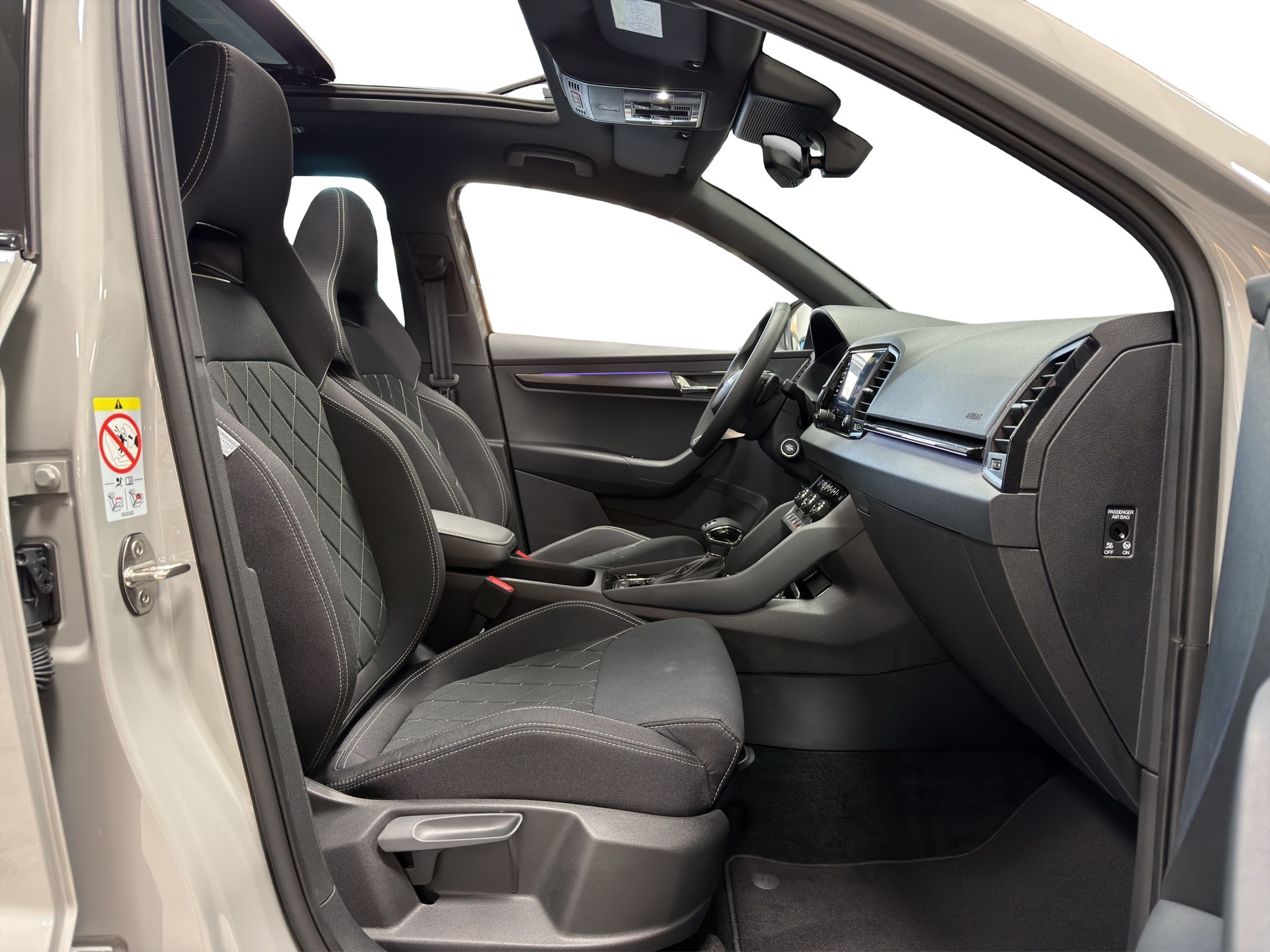 SKODA Karoq 2.0 TSI SportLine 4x4 DSG-image-7