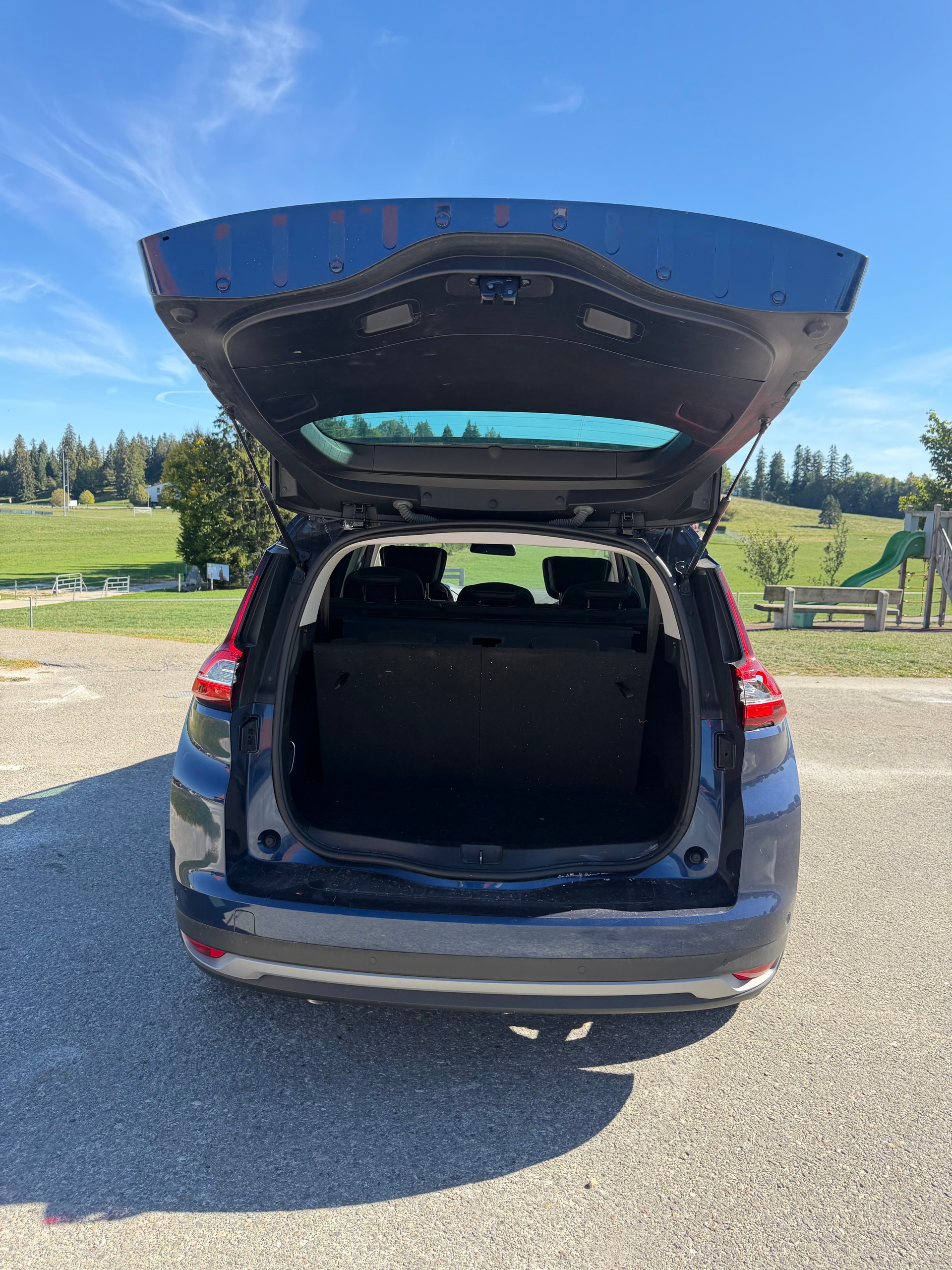 RENAULT GRAND SCENIC 1.3 16V TURBO 7 PLÄTZER VAN. NUR 43`000 KM. AUTOMAT. CH WAGEN "HAGELSCHADEN"-image-18