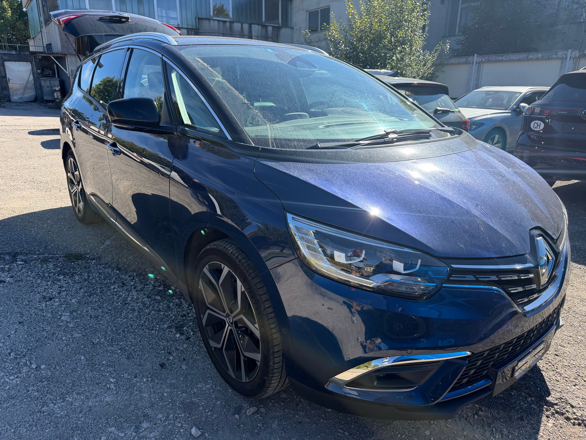 RENAULT GRAND SCENIC 1.3 16V TURBO 7 PLÄTZER VAN. NUR 43`000 KM. AUTOMAT. CH WAGEN "HAGELSCHADEN"-image-7