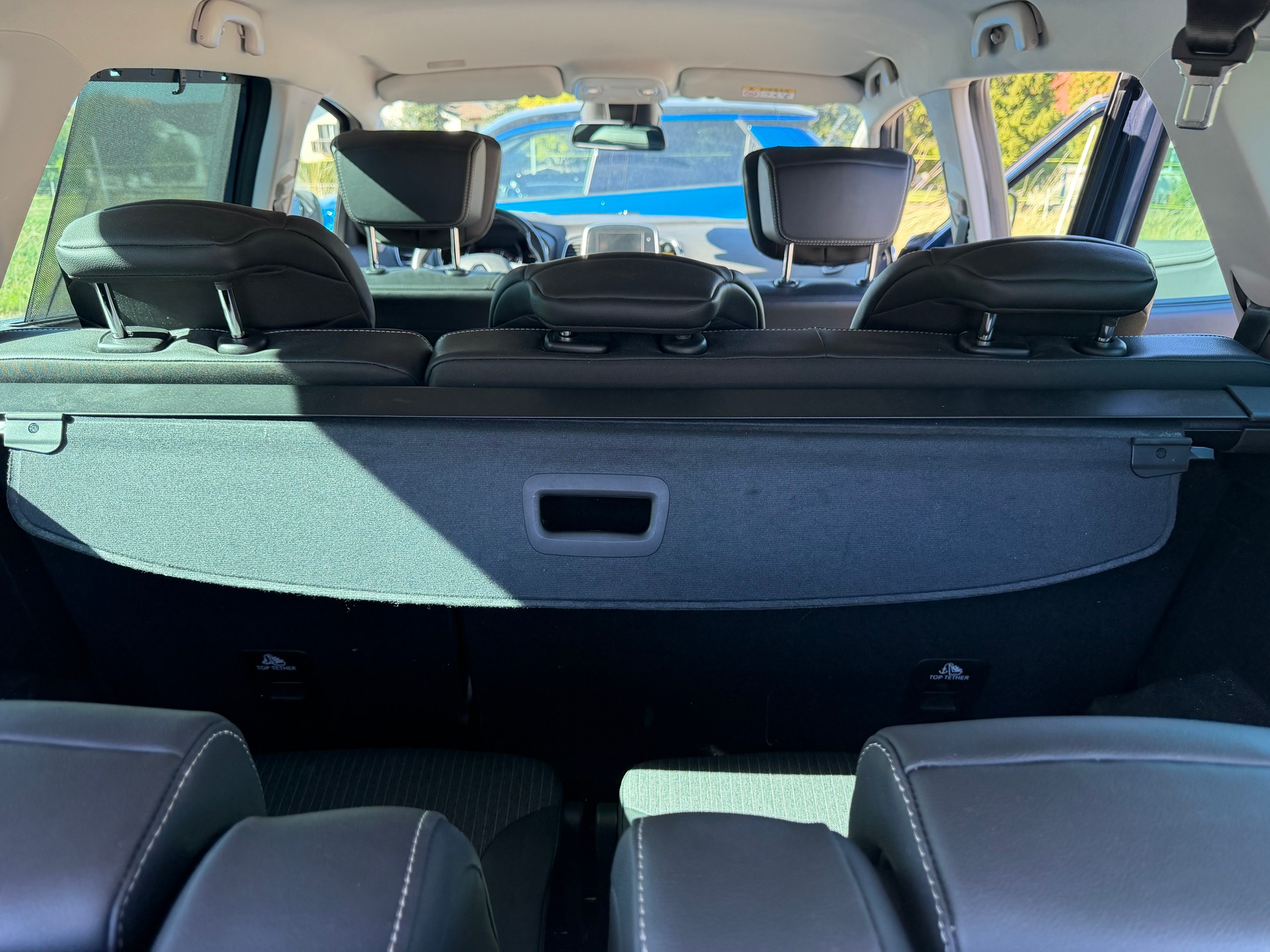 RENAULT GRAND SCENIC 1.3 16V TURBO 7 PLÄTZER VAN. NUR 43`000 KM. AUTOMAT. CH WAGEN "HAGELSCHADEN"-image-33