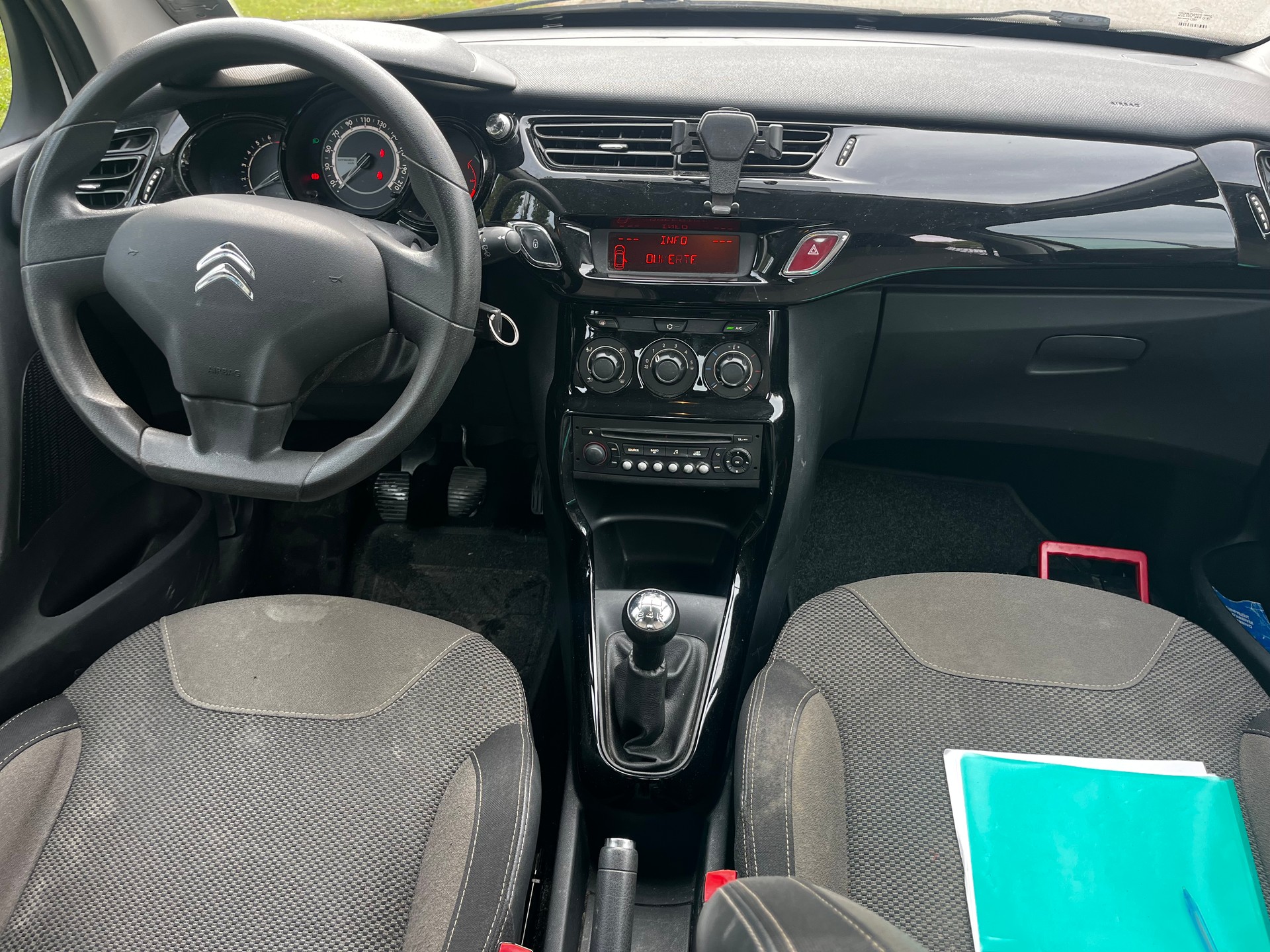 CITROEN C3 1.2i Tonic-image-9