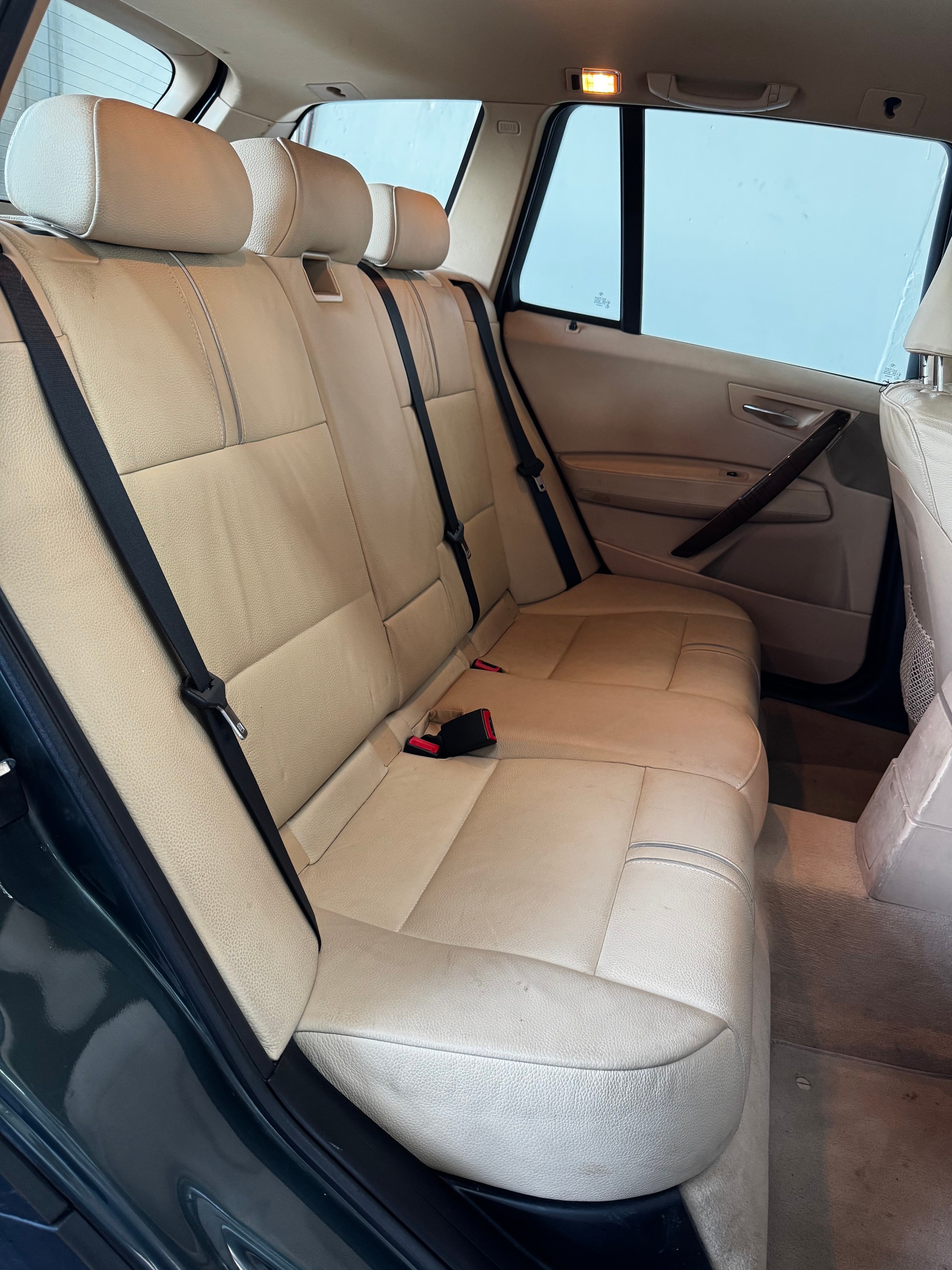 BMW X3 3.0i-image-20