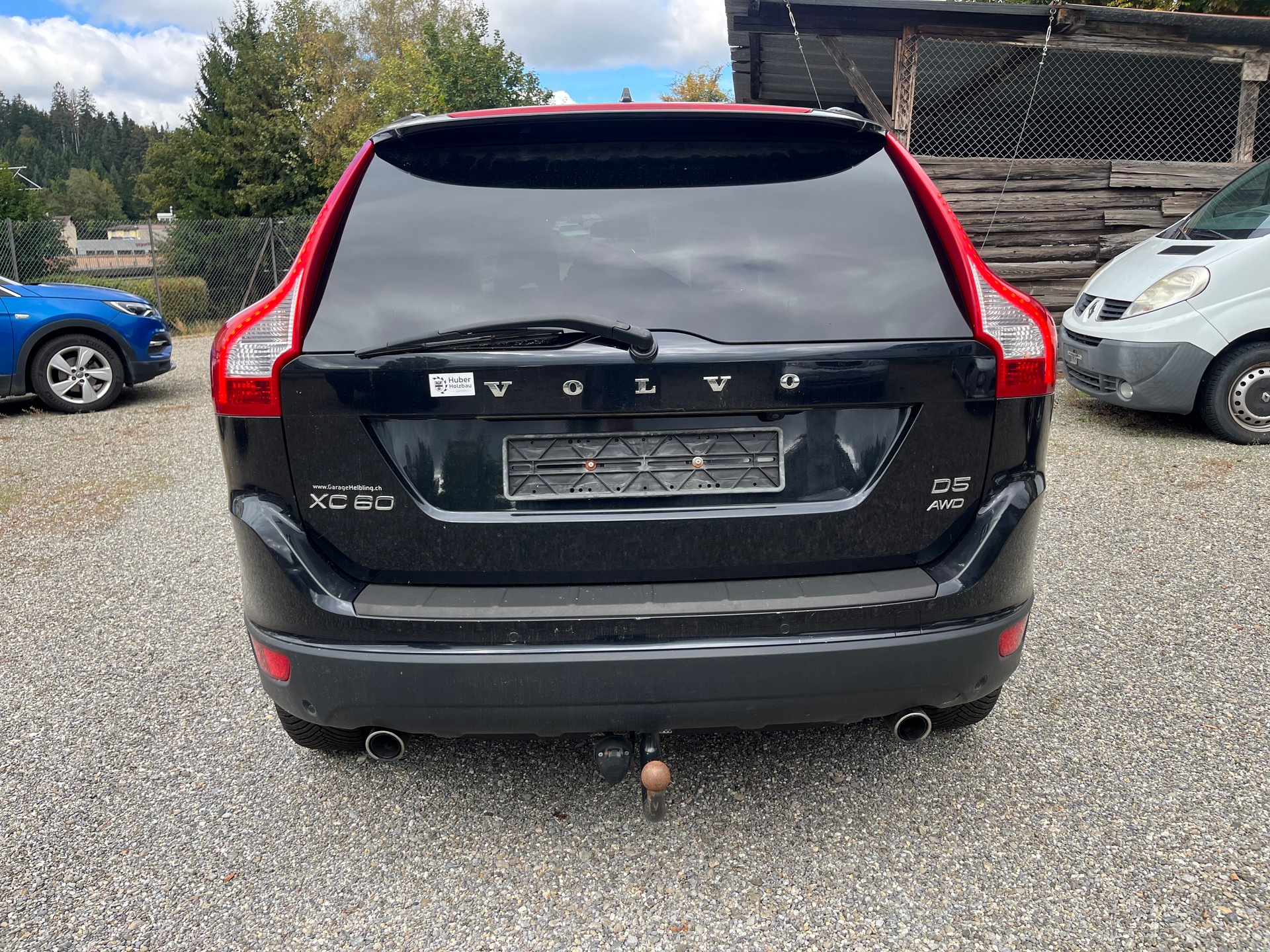 VOLVO XC60 D5 AWD Summum-image-6