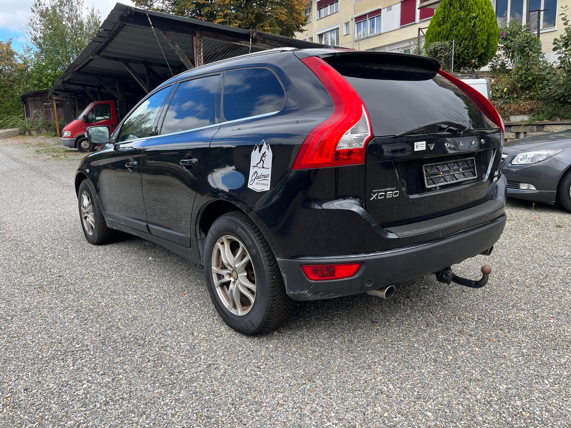 VOLVO XC60 D5 AWD Summum-image-4