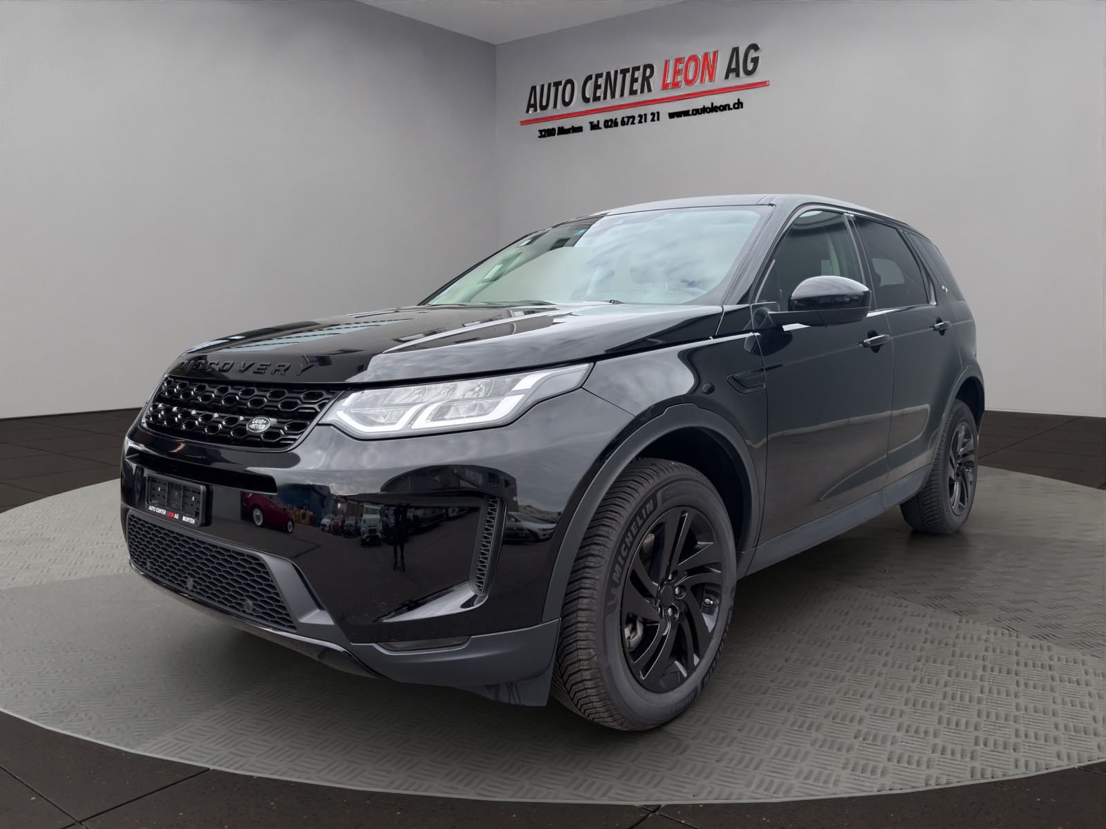 LAND ROVER Discovery Sport P200 2.0 Si4 MHEV HSE AT9-showroom-element-1
