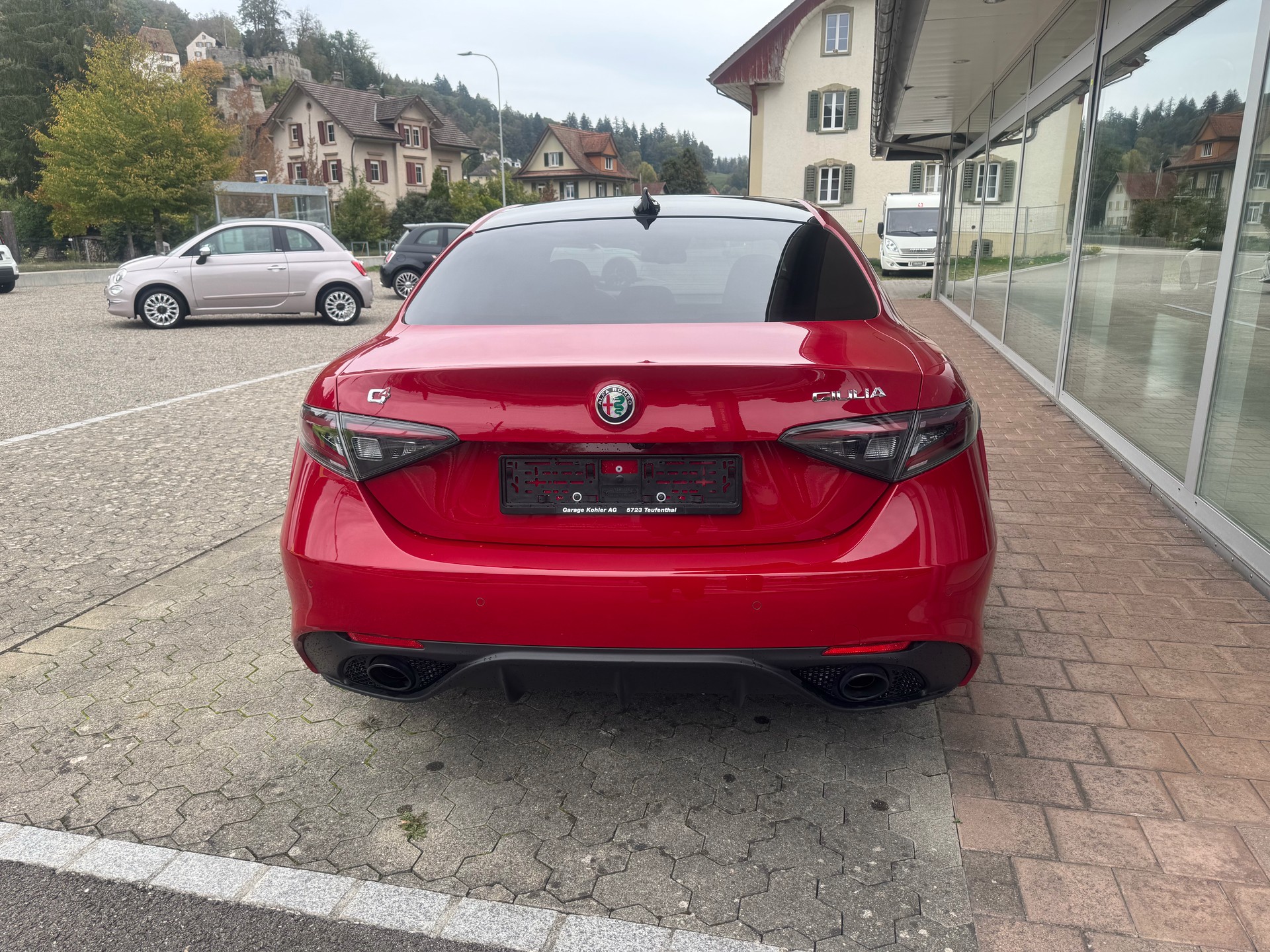 ALFA ROMEO Giulia Veloce 2.0 280PS Q4 AT8 Pack Sky MY23/24-image-5