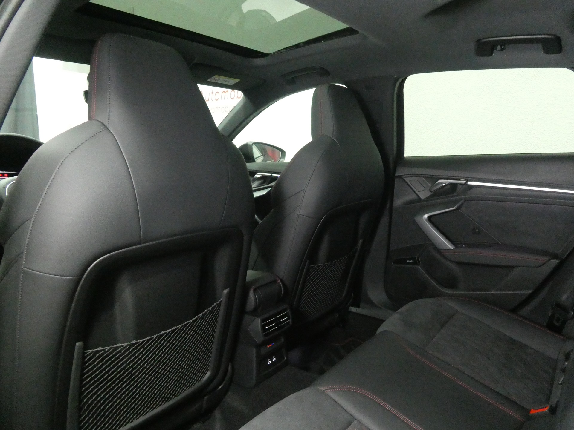 AUDI S3 Sportback TFSI quattro S-tronic - Panorama - Head-Up - SONOS - S-Sportsitze - Sitzmemory - Kamera - 333 PS-image-10