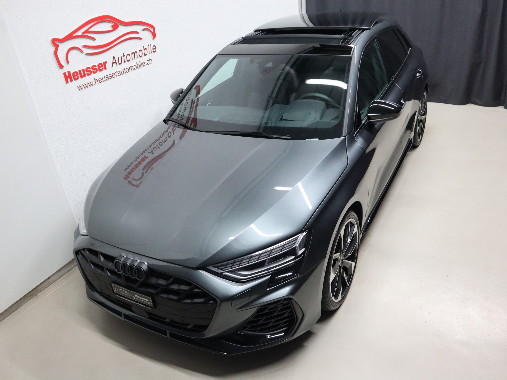 AUDI S3 Sportback TFSI quattro S-tronic - Panorama - Head-Up - SONOS - S-Sportsitze - Sitzmemory - Kamera - 333 PS-image-2