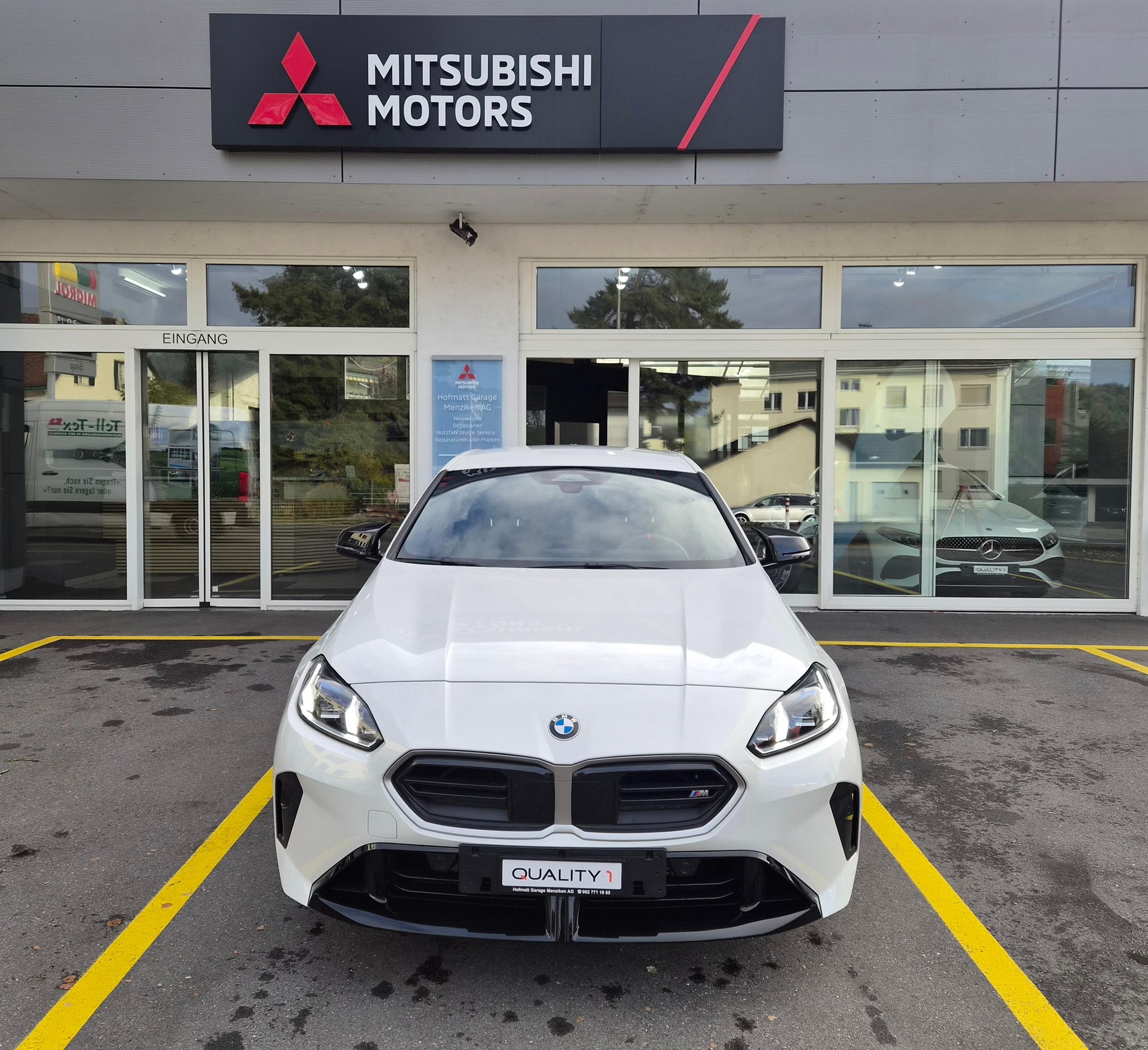 BMW 1er Reihe F70 M135i xDrive-image-0