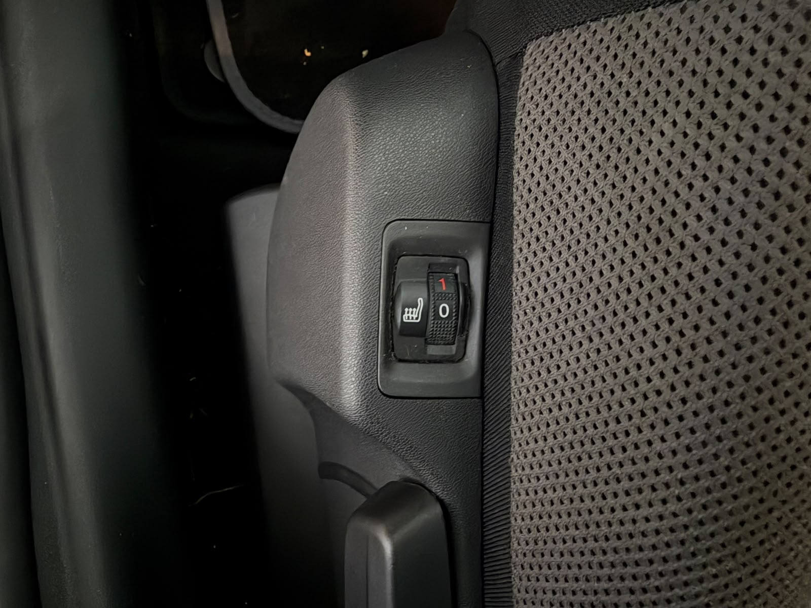 CITROEN C3 Aircross 1.2i PureTech Shine EAT-image-8