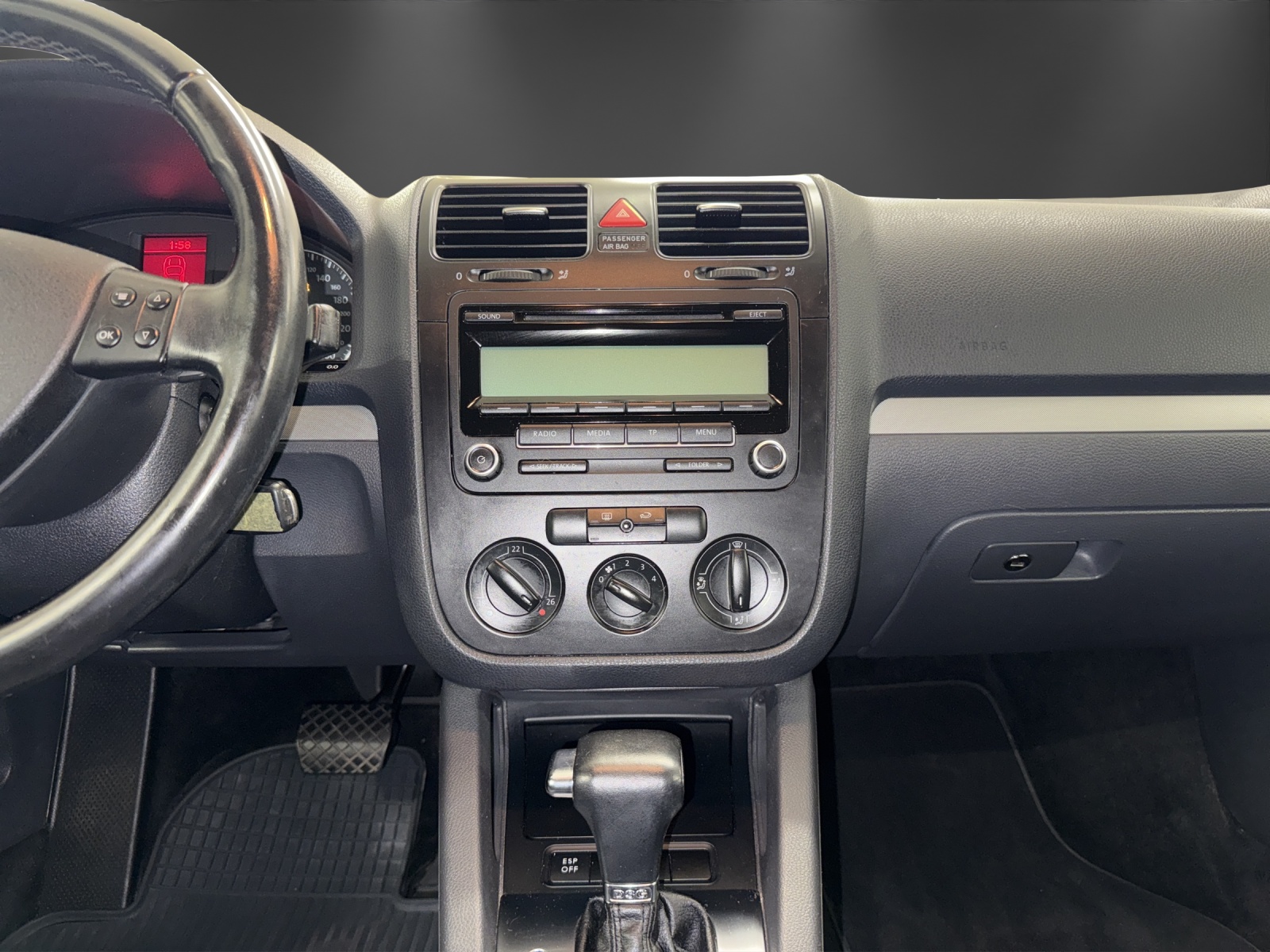 VW Golf Variant 1.4 TSI Comfortline DSG-image-10