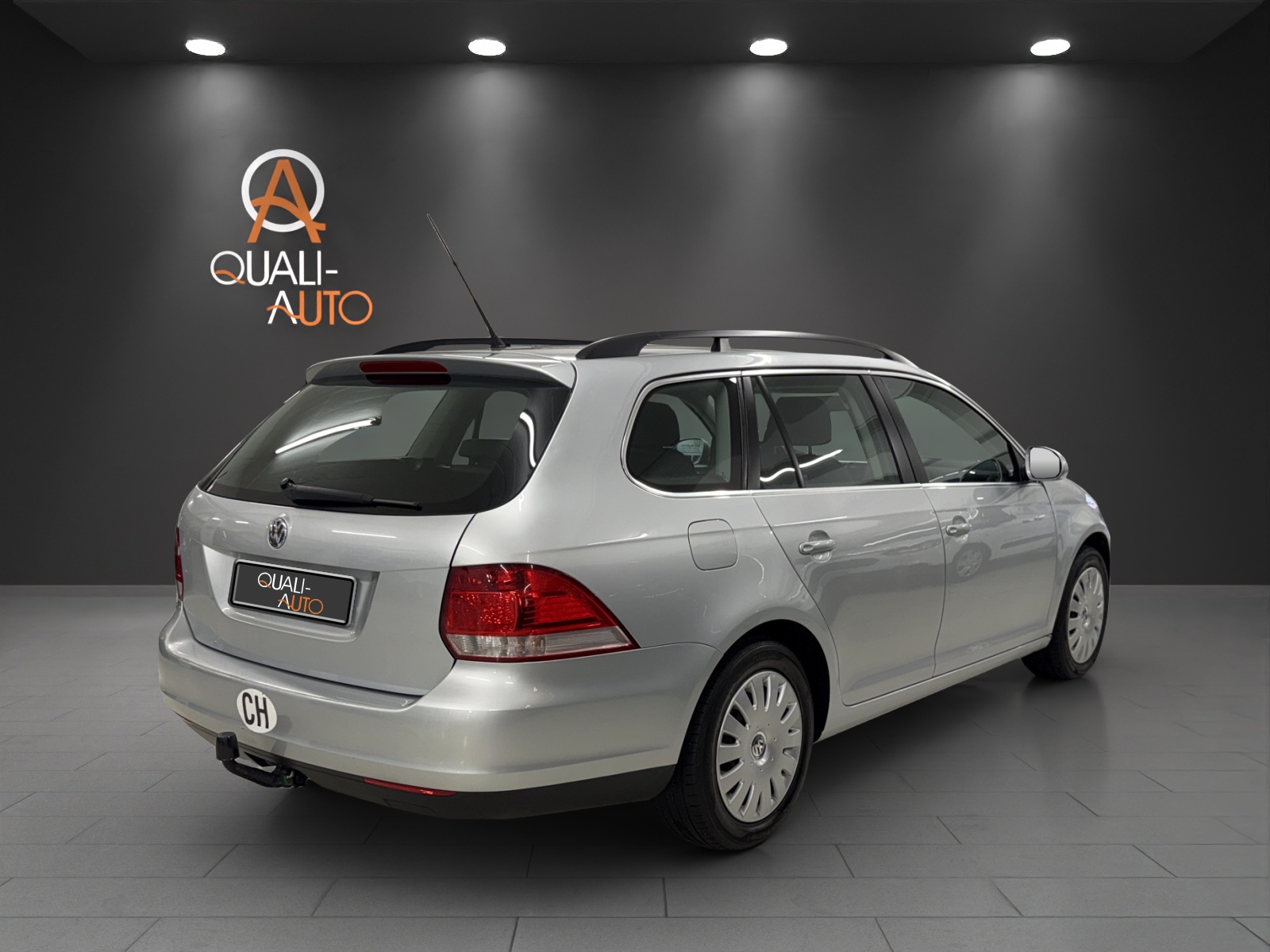 VW Golf Variant 1.4 TSI Comfortline DSG-image-5