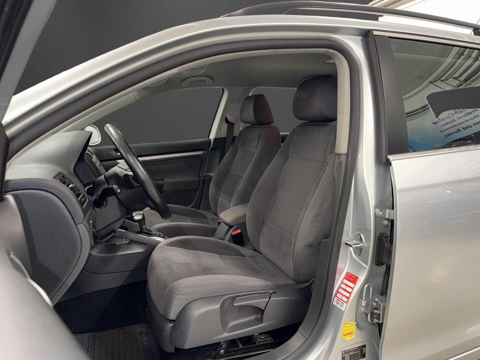 VW Golf Variant 1.4 TSI Comfortline DSG-image-6