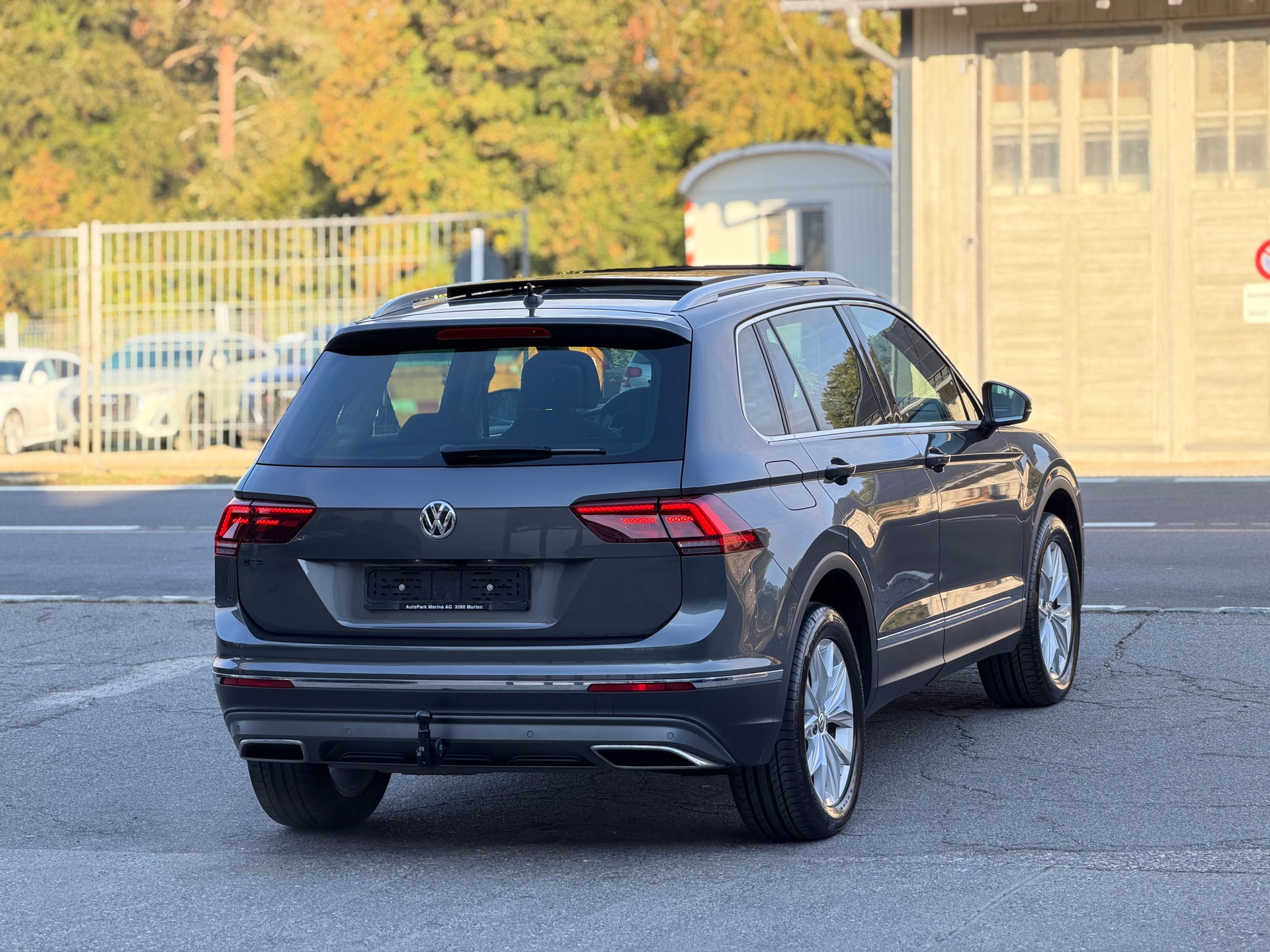 VW Tiguan 2.0 TDI SCR Highline 4Motion DSG AHK 2.5T-image-4