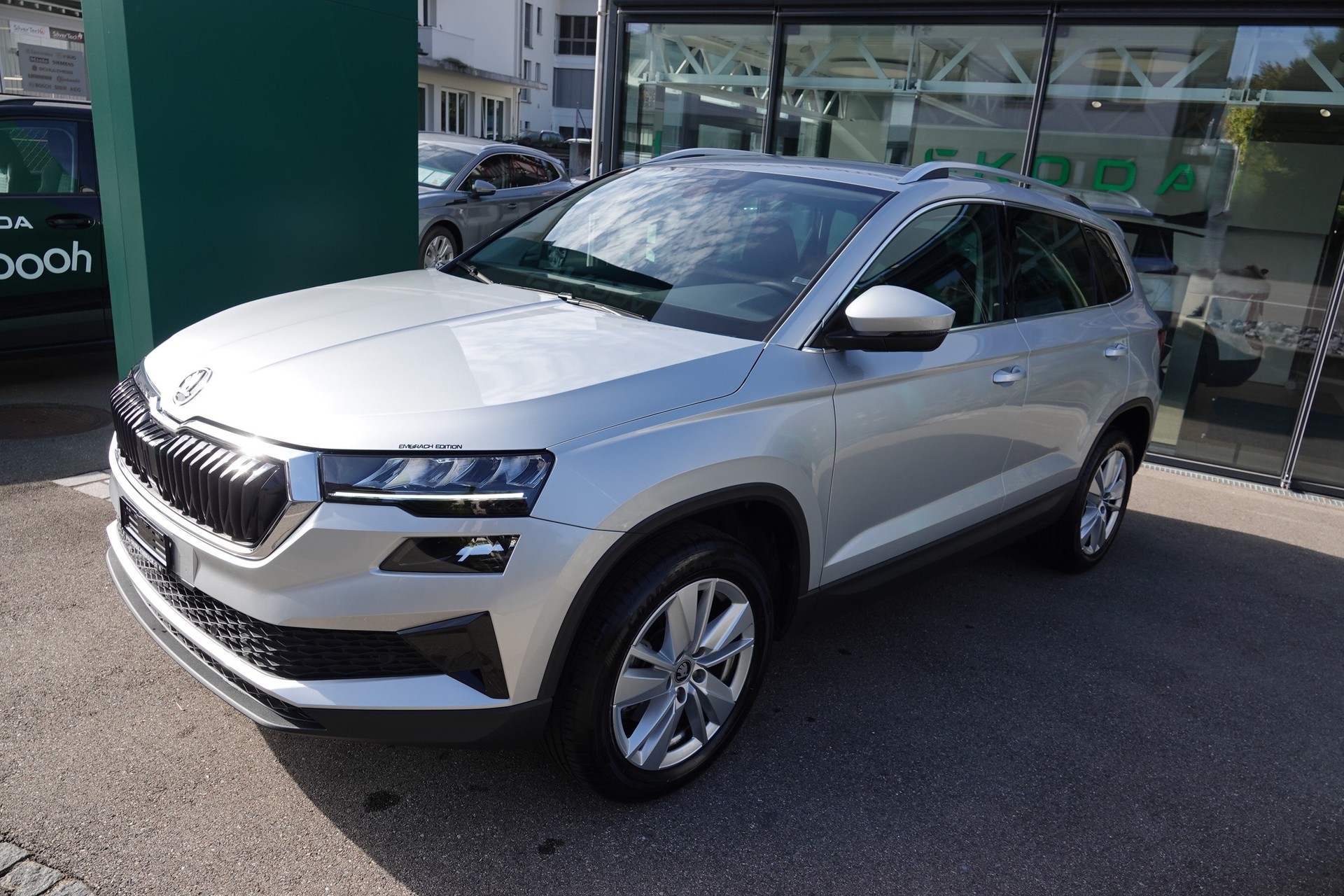 SKODA Karoq 1.5 TSI Selection DSG-image-2