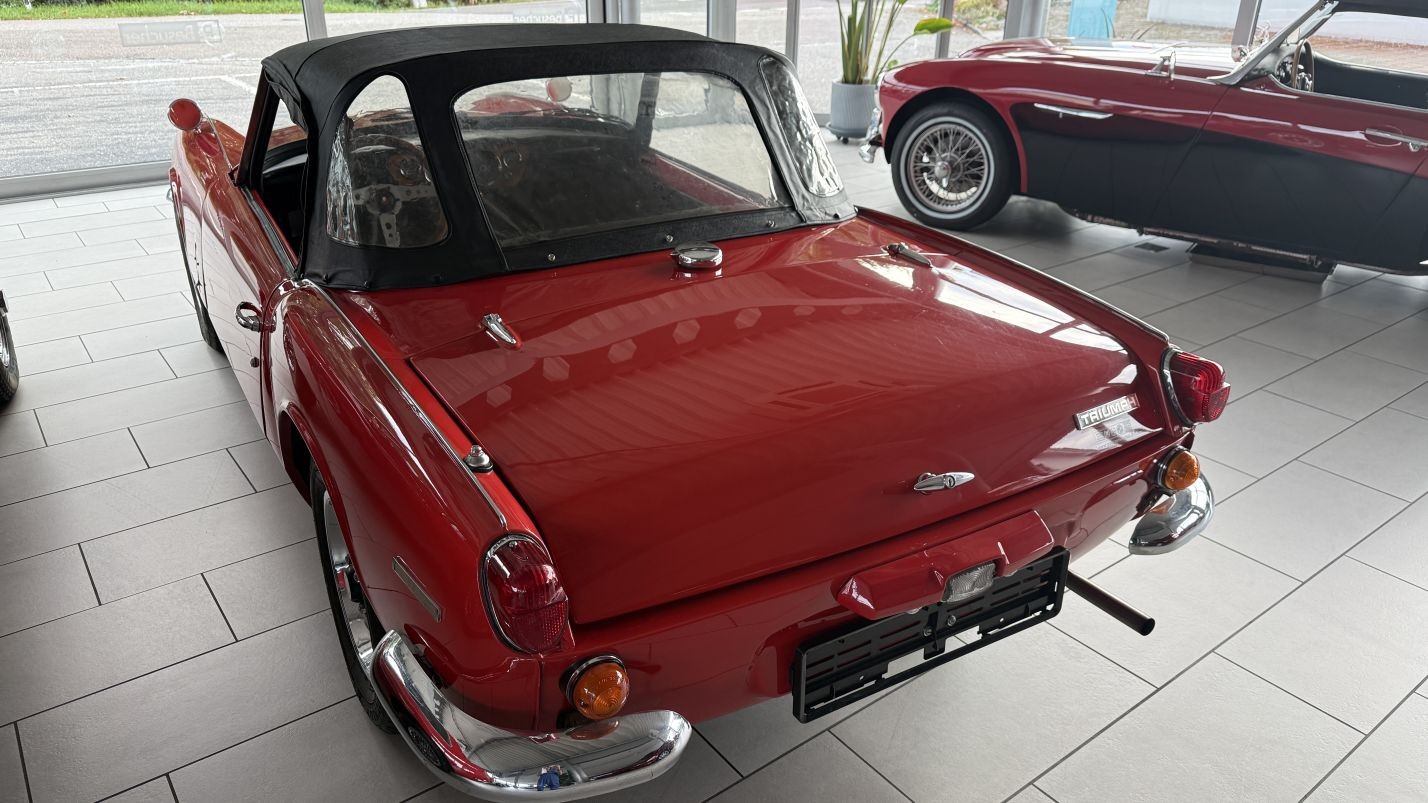 TRIUMPH Spitfire MK3 Veteran-image-1