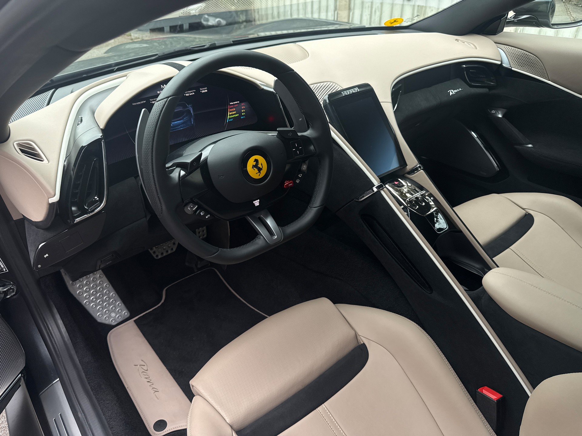 FERRARI Roma 3.9 V8 T-image-4