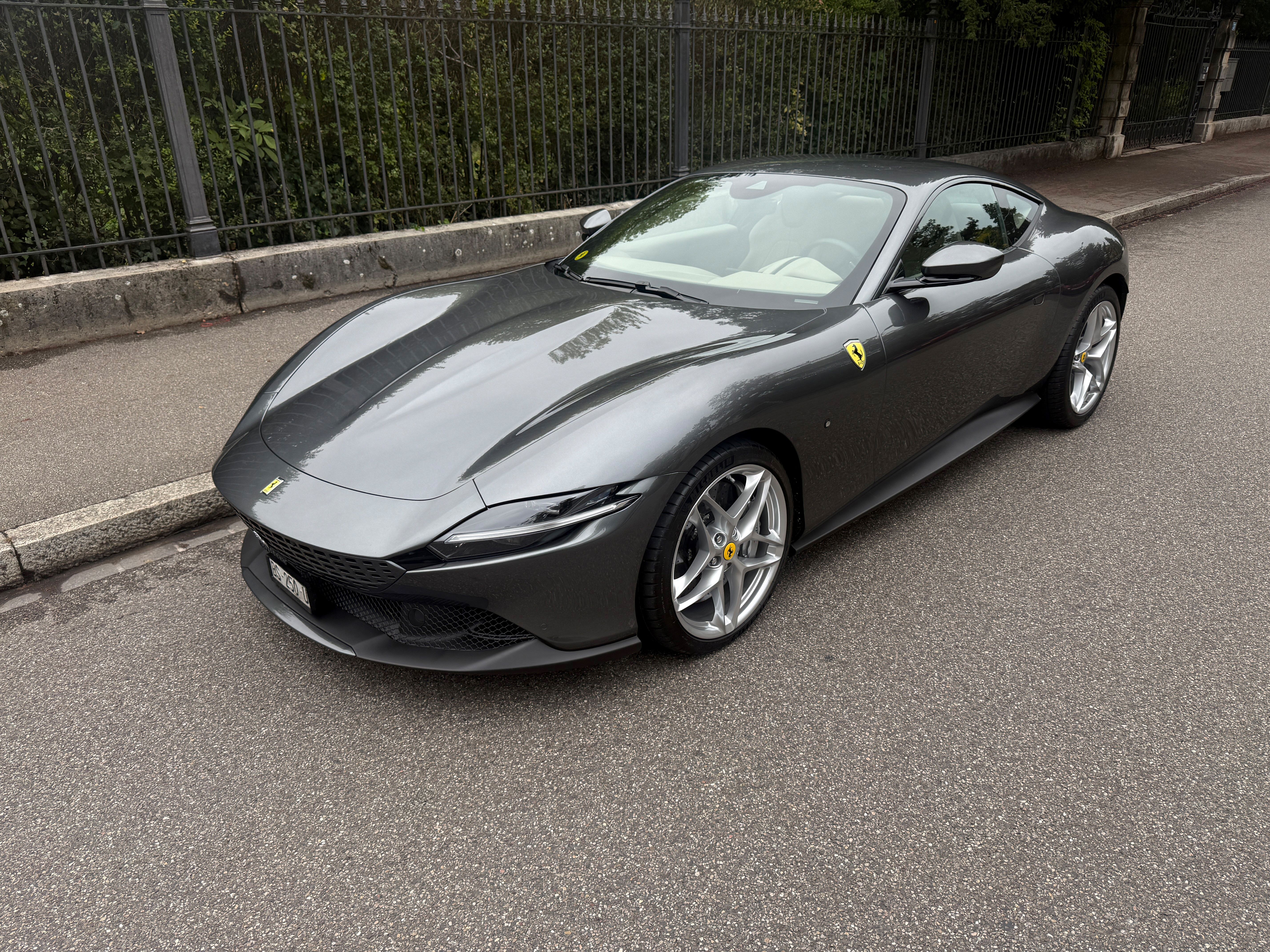 Car photo
