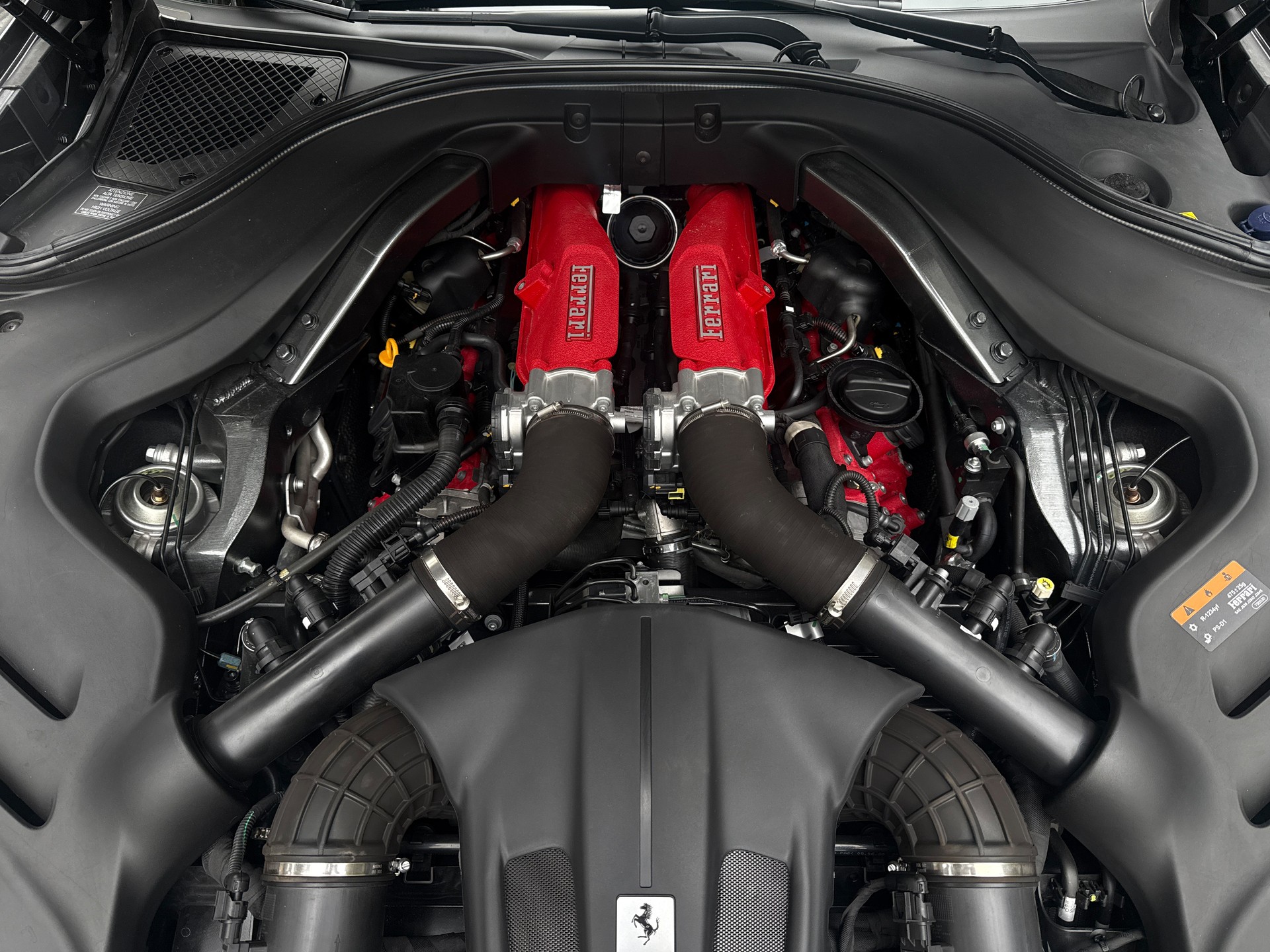 FERRARI Roma 3.9 V8 T-image-15